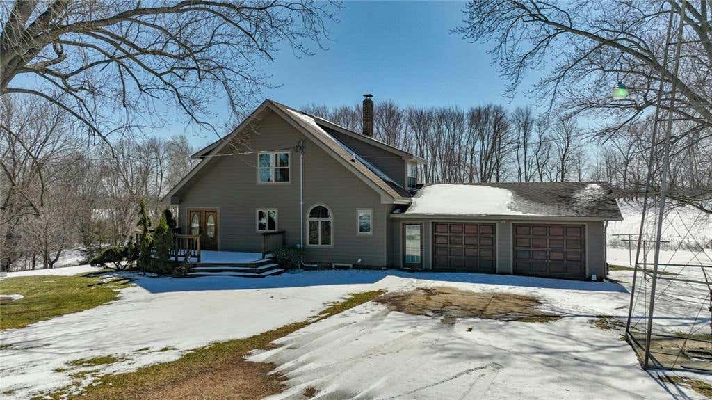 W26598 DRANGSTVEIT LN, ELEVA, WI 54738, photo 1 of 31