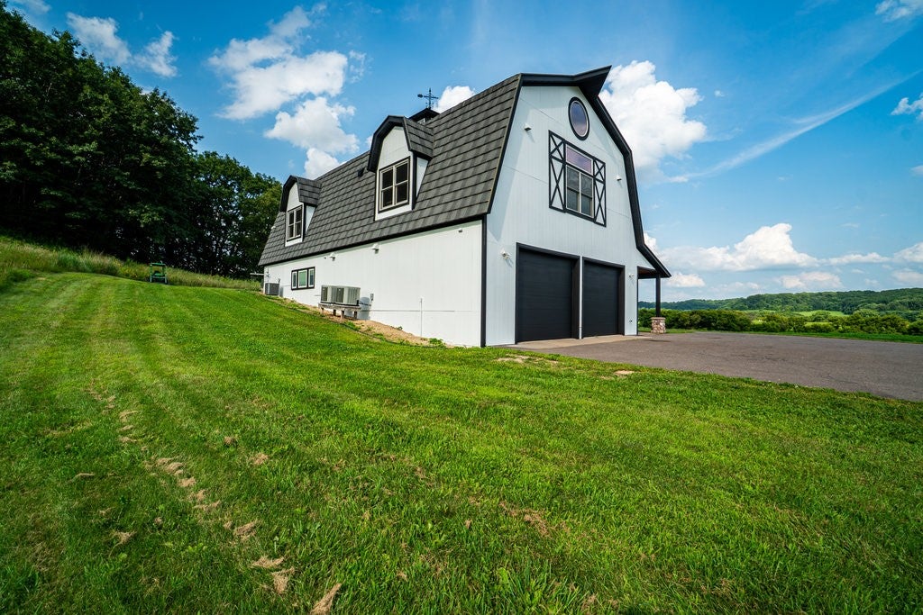 Menomonie, Wisconsin, 54751, United States, 2 Bedrooms Bedrooms, ,3 BathroomsBathrooms,Residential,Active,1942349