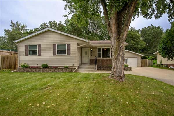 719 ROBERTS ST, ALTOONA, WI 54720 - Image 1