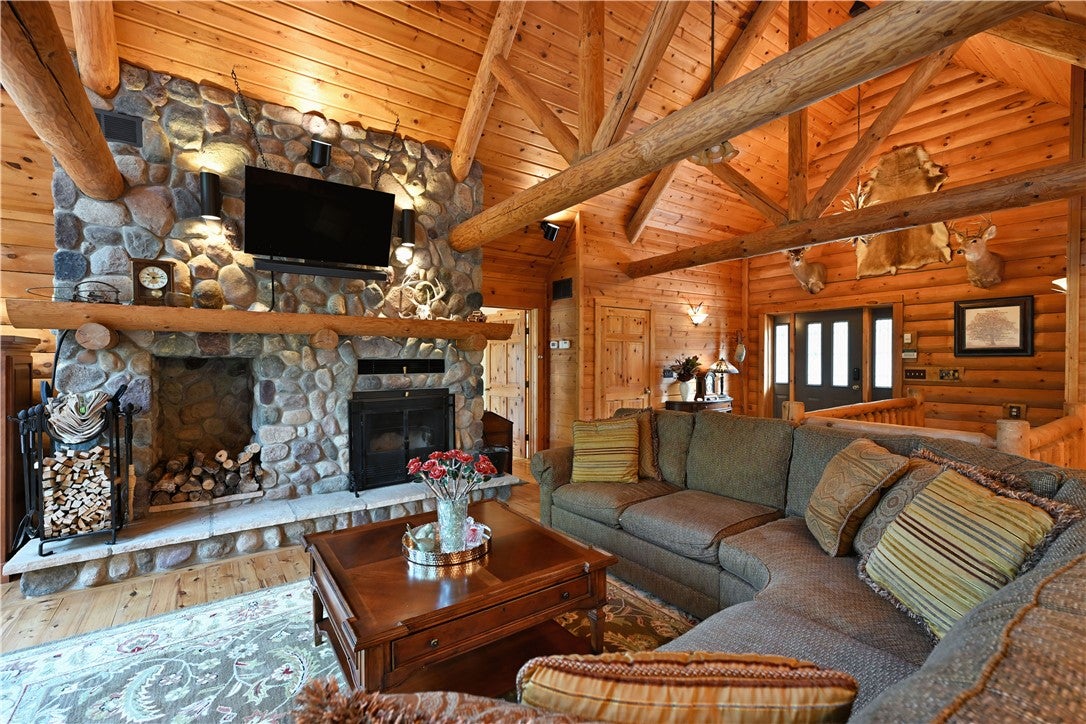 Birchwood, Wisconsin, 54817, United States, 4 Bedrooms Bedrooms, ,3 BathroomsBathrooms,Residential,Active,1908167