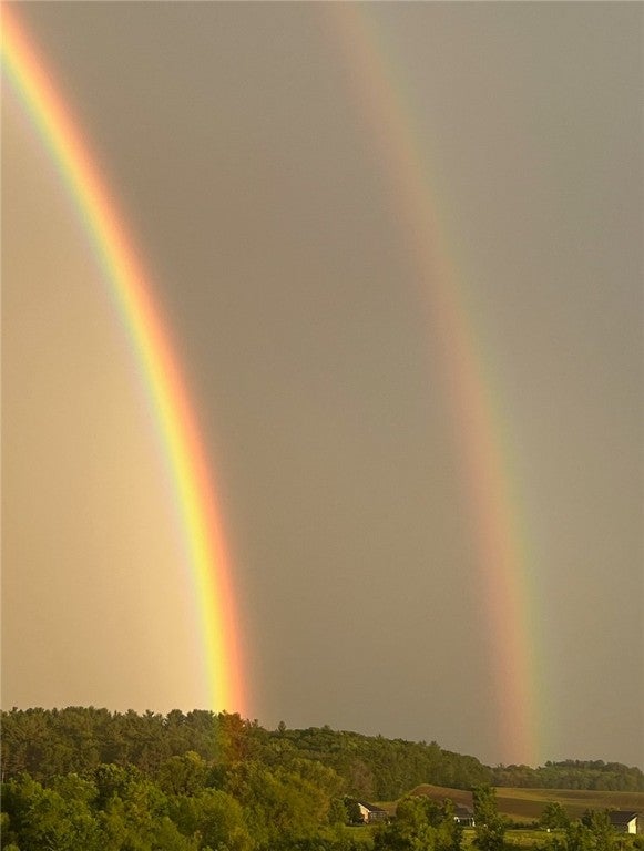 Eau Claire, Wisconsin, 54701, United States, 5 Bedrooms Bedrooms, ,4 BathroomsBathrooms,Residential,Active,1762826
