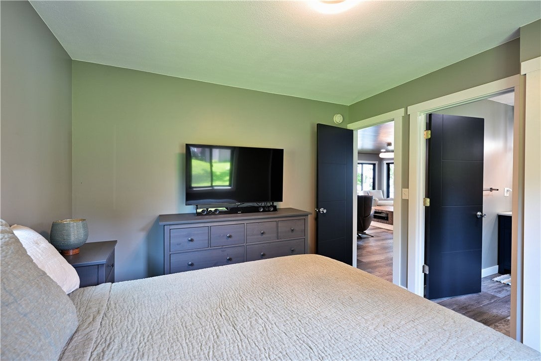 Sarona, Wisconsin, 54870, United States, 4 Bedrooms Bedrooms, ,3 BathroomsBathrooms,Residential,Active,1894212