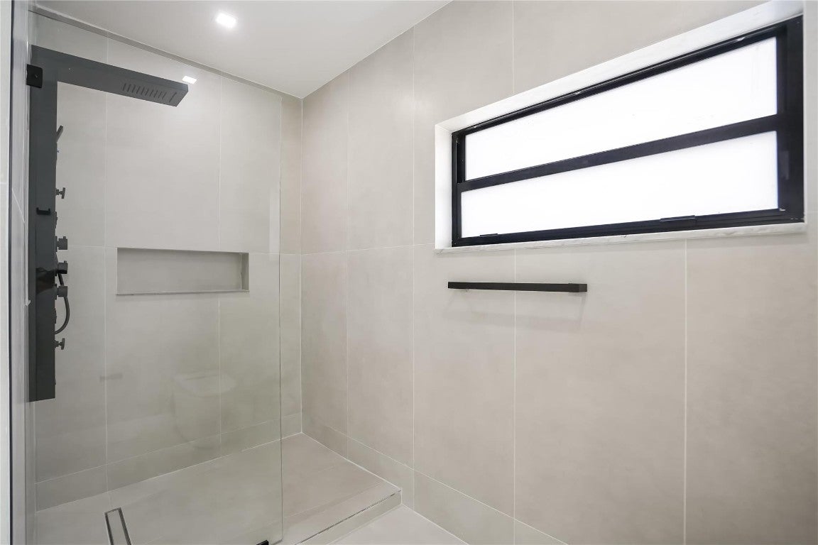 Fort Lauderdale, Florida, 33308, United States, 3 Bedrooms Bedrooms, ,3 BathroomsBathrooms,Residential,Contingent,2008742