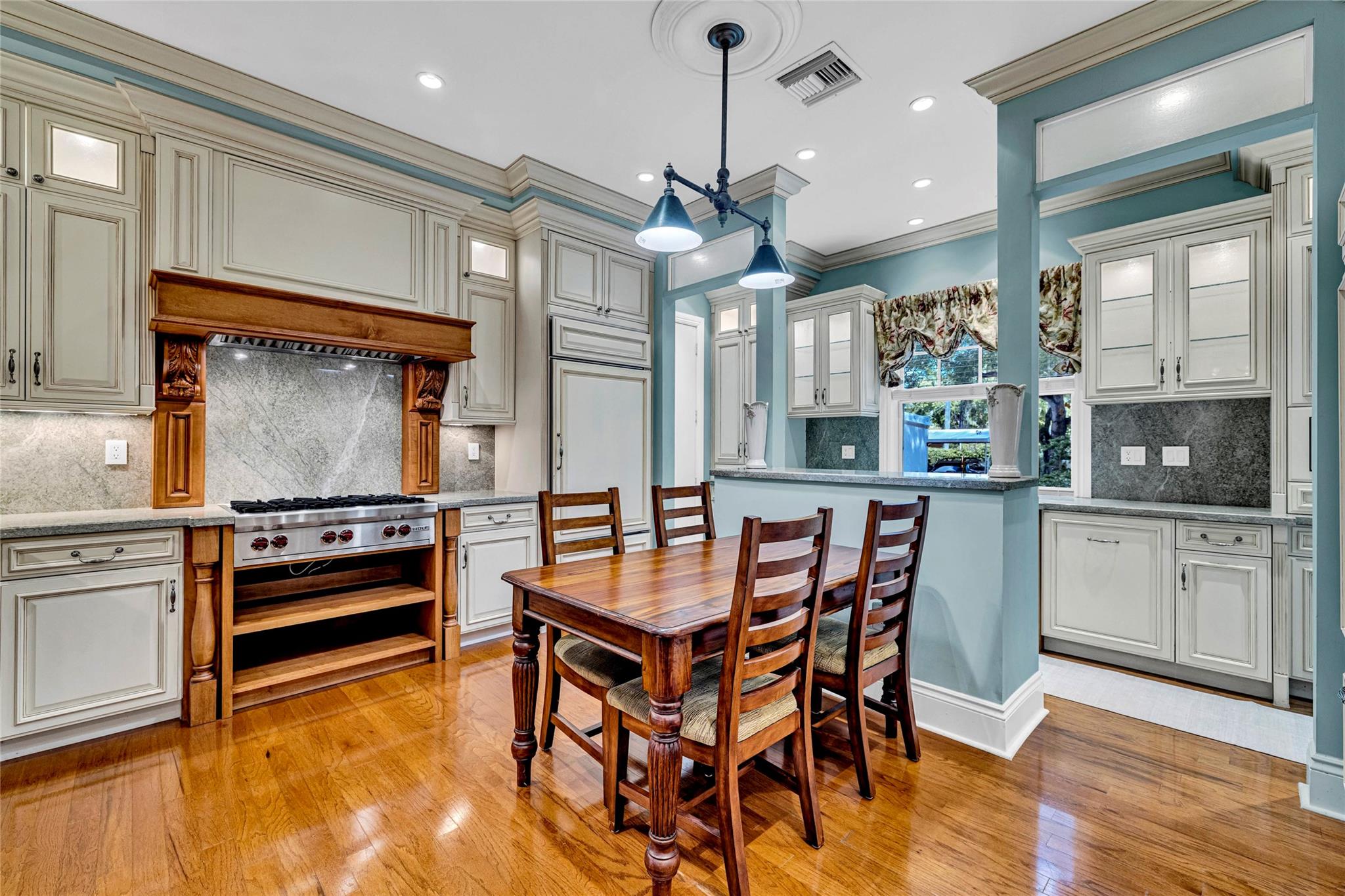 Fort Lauderdale, Florida, 33301, United States, 5 Bedrooms Bedrooms, ,5 BathroomsBathrooms,Residential,Active,1942406