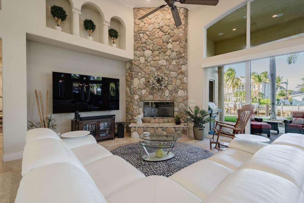 Pompano Beach, Florida, 33062, United States, 4 Bedrooms Bedrooms, ,4 BathroomsBathrooms,Residential,Active,2015217