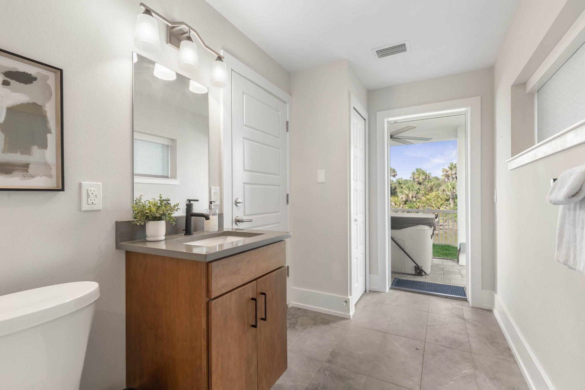 Palm Coast, Florida, 32137, United States, 5 Bedrooms Bedrooms, ,5 BathroomsBathrooms,Residential,Active,1944102
