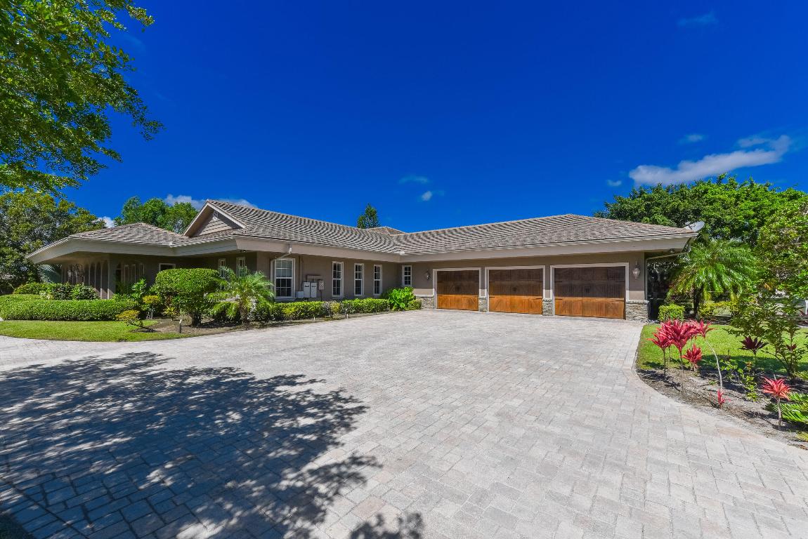 Palm City, Florida, 34990, United States, 5 Bedrooms Bedrooms, ,5 BathroomsBathrooms,Residential,Active,2007632