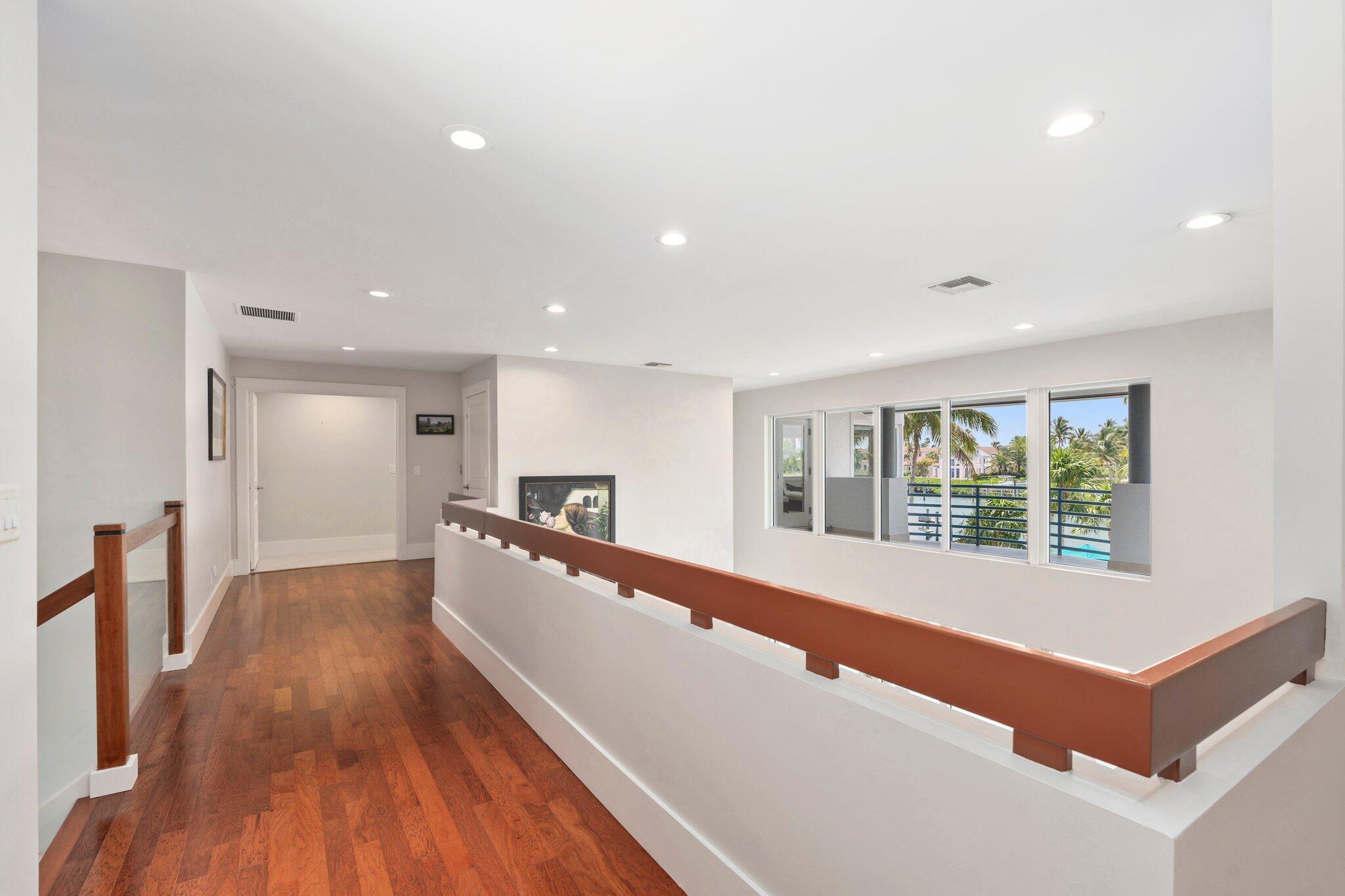 Stuart, Florida, 34996, United States, 4 Bedrooms Bedrooms, ,6 BathroomsBathrooms,Residential,Active,1831837
