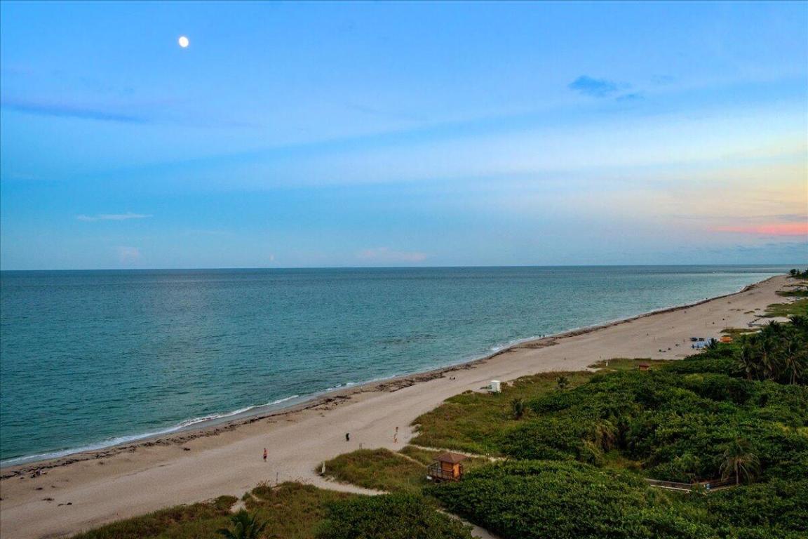 Singer Island, Florida, 33404, United States, 3 Bedrooms Bedrooms, ,5 BathroomsBathrooms,Residential,Active,2007945