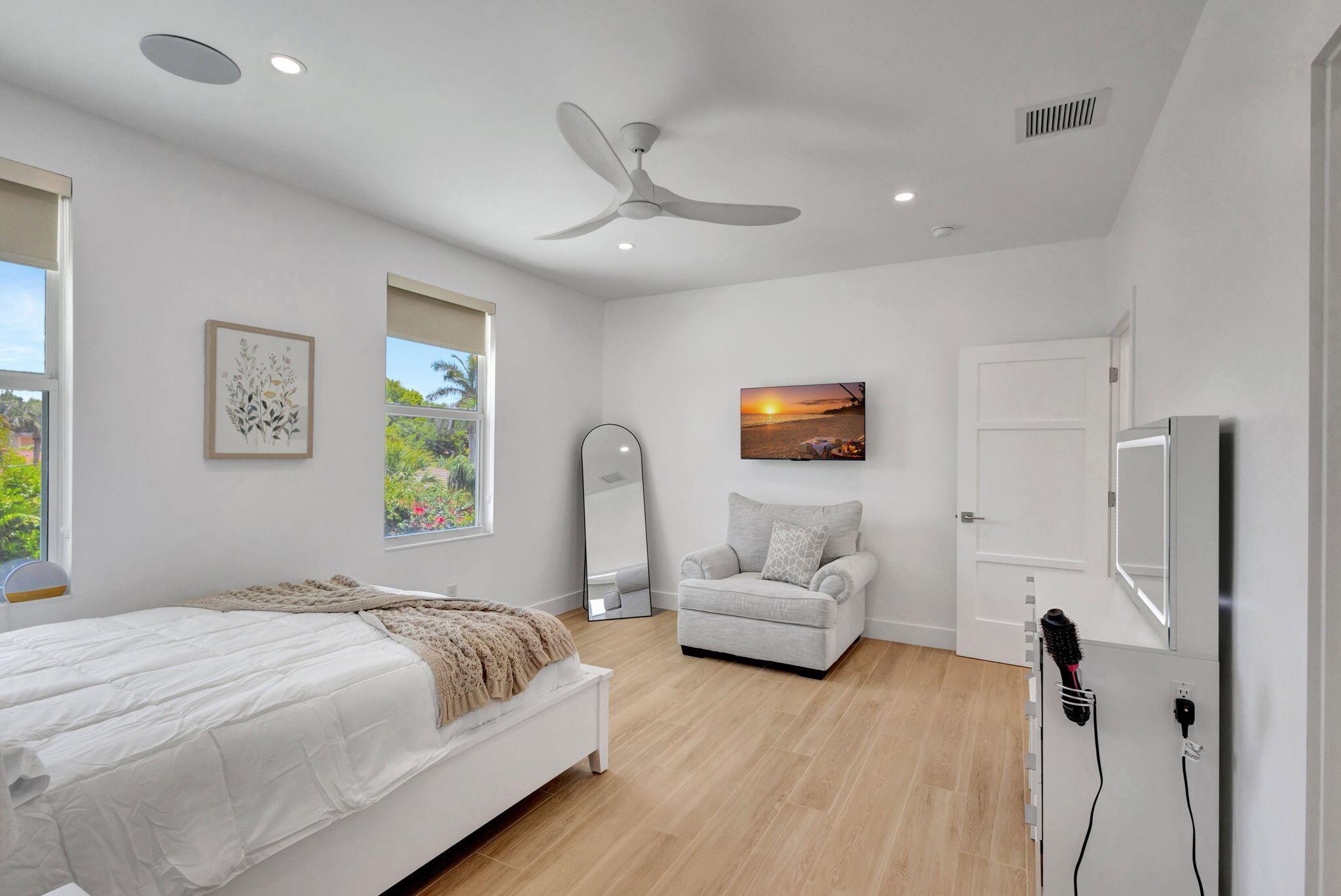 North Palm Beach, Florida, 33408, United States, 4 Bedrooms Bedrooms, ,5 BathroomsBathrooms,Residential,Active,1973305