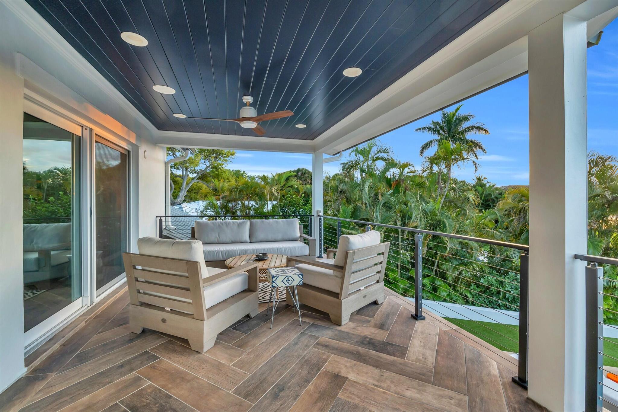 Stuart, Florida, 34994, United States, 4 Bedrooms Bedrooms, ,4 BathroomsBathrooms,Residential,Active,1782767
