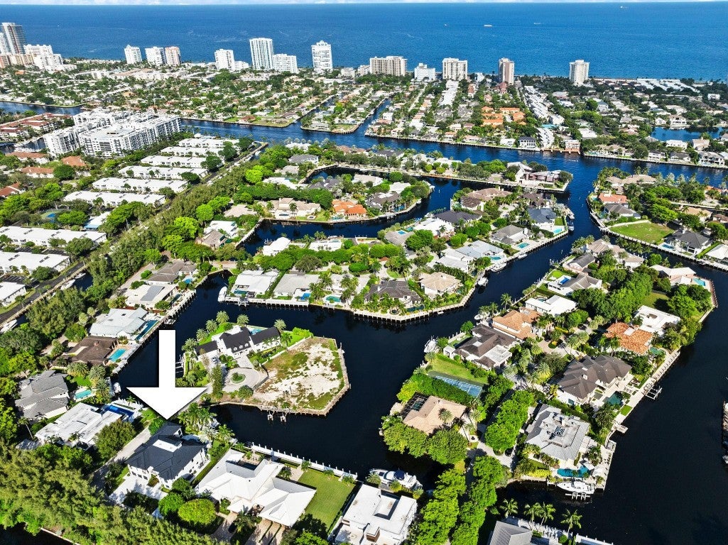 Fort Lauderdale, Florida, 33308, United States, 5 Bedrooms Bedrooms, ,8 BathroomsBathrooms,Residential,Active,2007915