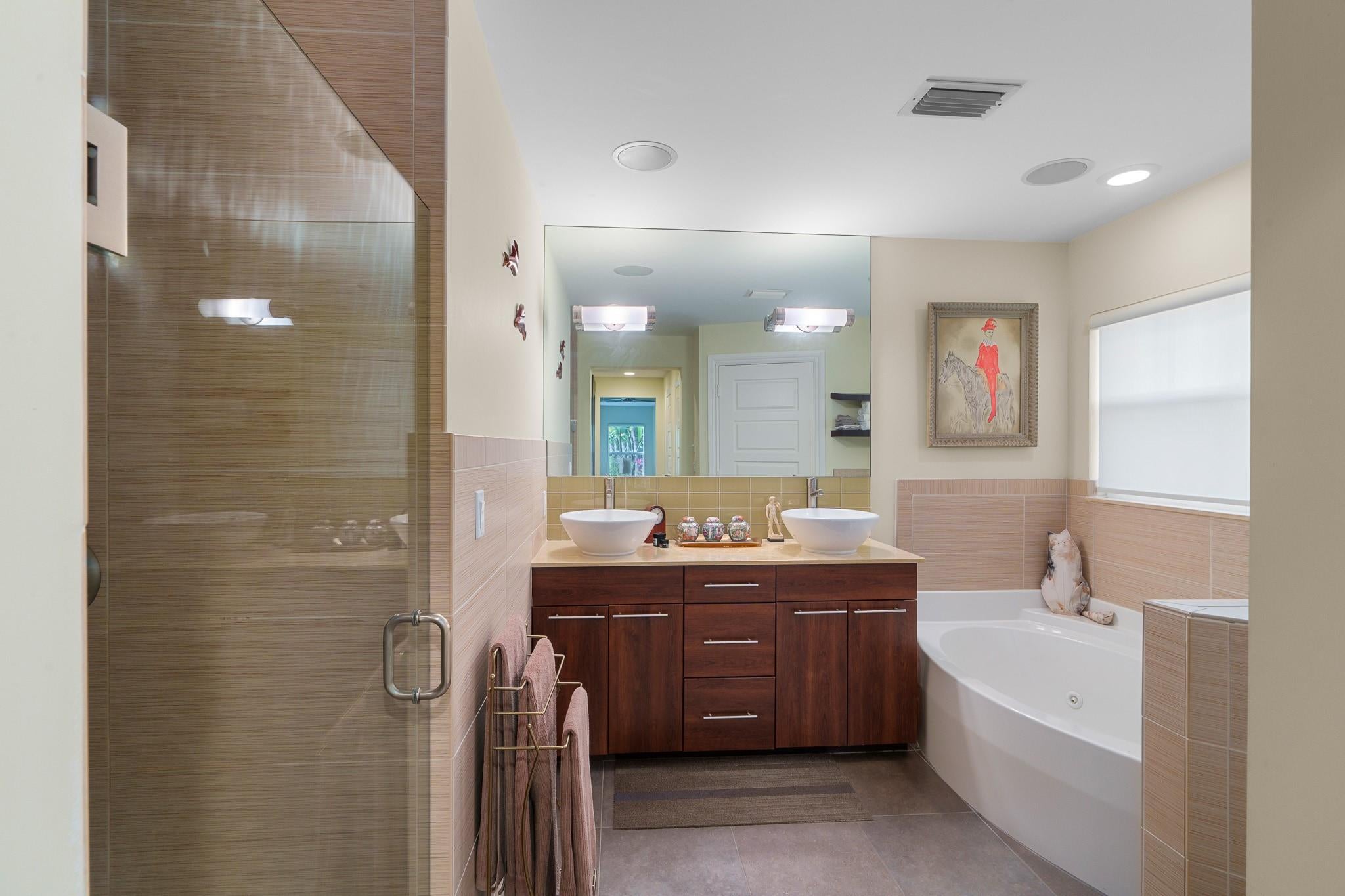 Delray Beach, Florida, 33444, United States, ,4 BathroomsBathrooms,Residential,Active,1741144