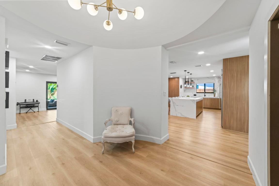 Miami, Florida, 33180, United States, 5 Bedrooms Bedrooms, ,4 BathroomsBathrooms,Residential,Active,2011434