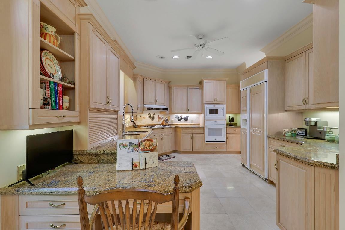 Indian River Shores, Florida, 32963, United States, 4 Bedrooms Bedrooms, ,6 BathroomsBathrooms,Residential,Active,2007949