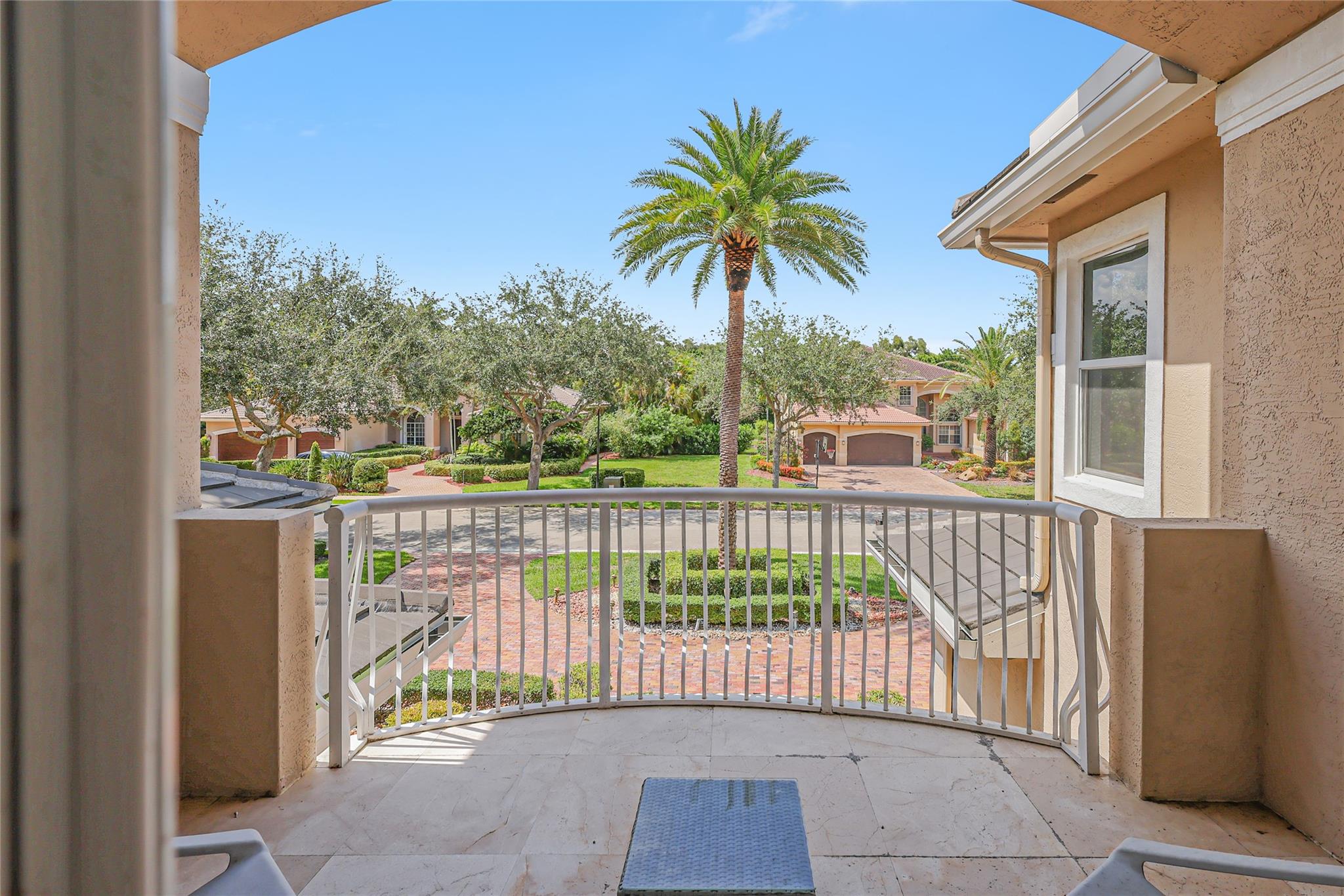 Davie, Florida, 33328, United States, 6 Bedrooms Bedrooms, ,7 BathroomsBathrooms,Residential,Active,1893231