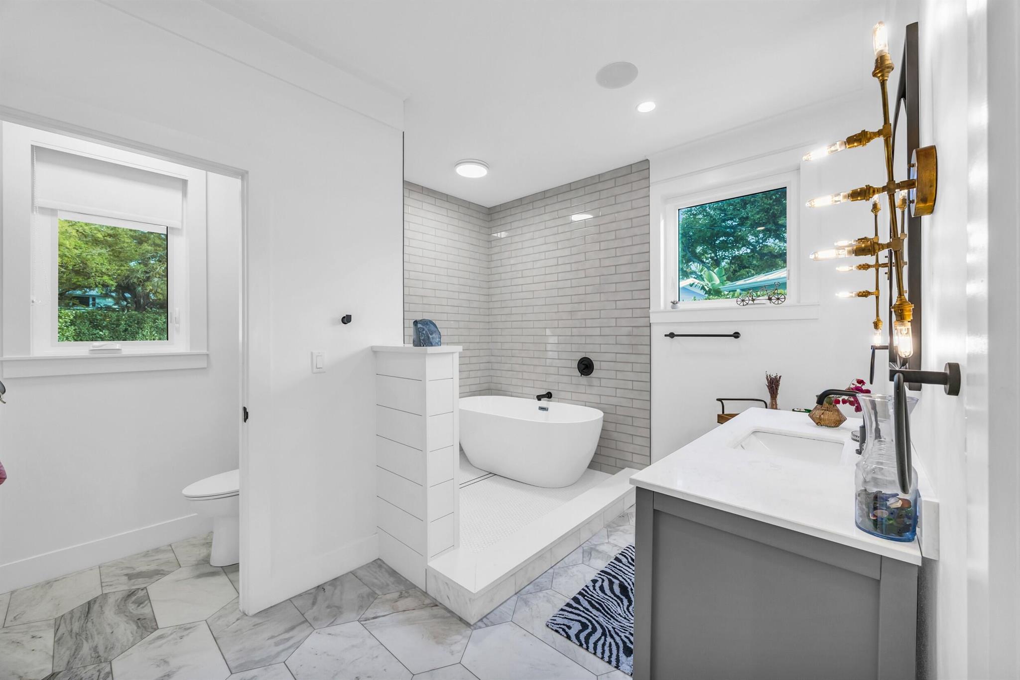 Stuart, Florida, 34994, United States, 4 Bedrooms Bedrooms, ,4 BathroomsBathrooms,Residential,Active,1782767