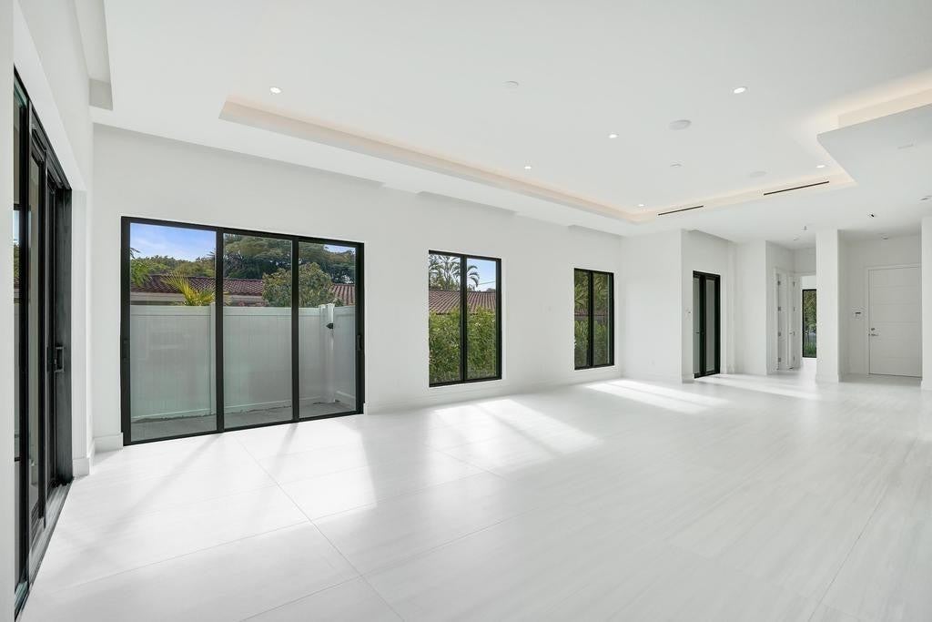 Fort Lauderdale, Florida, 33308, United States, 4 Bedrooms Bedrooms, ,4 BathroomsBathrooms,Residential,Active,2008752