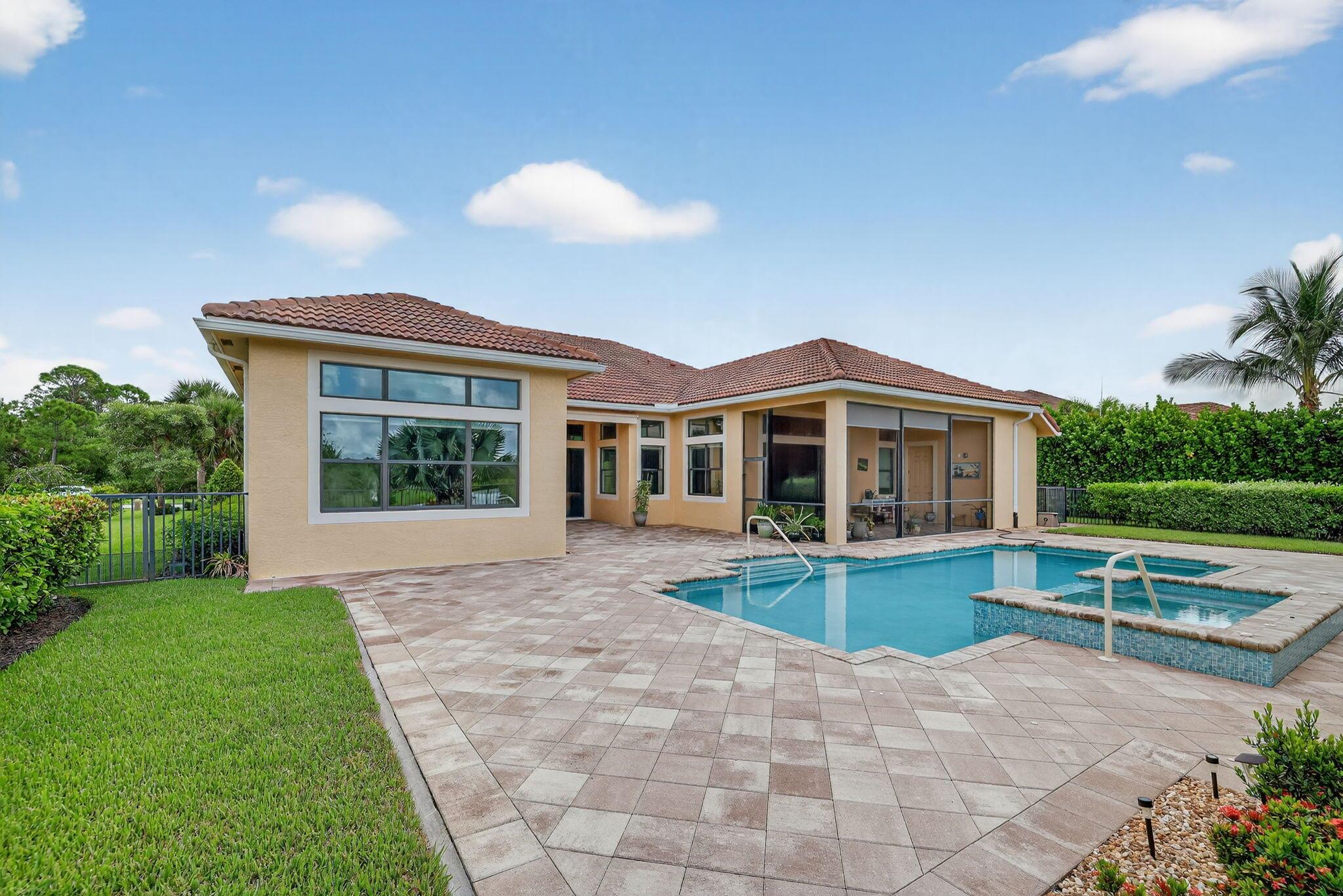 Palm City, Florida, 34990, United States, 4 Bedrooms Bedrooms, ,5 BathroomsBathrooms,Residential,Active,1952625