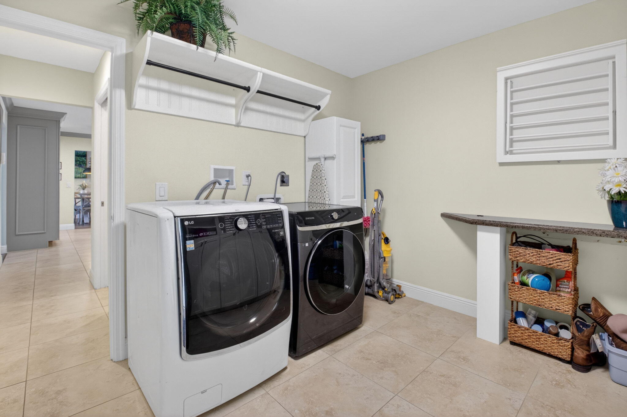 Delray Beach, Florida, 33444, United States, 4 Bedrooms Bedrooms, ,3 BathroomsBathrooms,Residential,Active,2036667