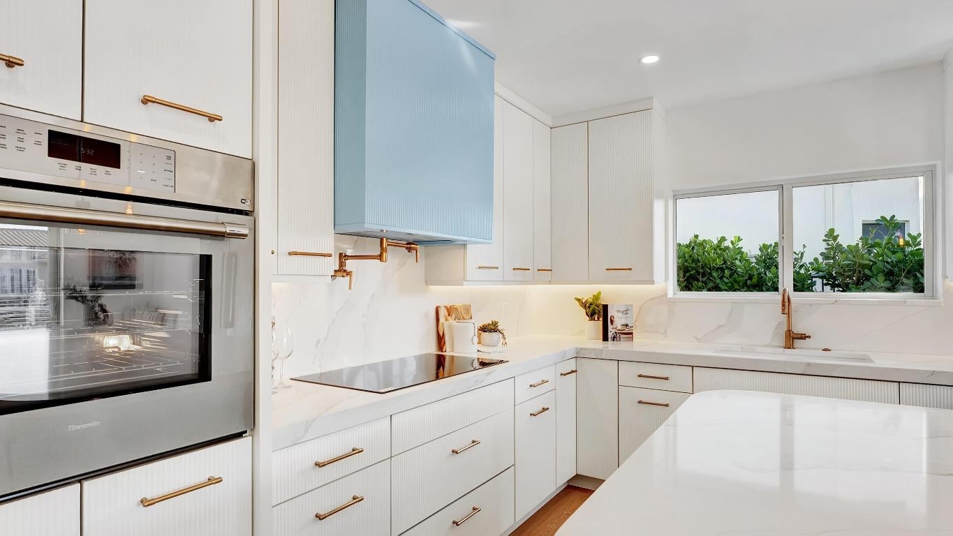 Boca Raton, Florida, 33432, United States, 4 Bedrooms Bedrooms, ,5 BathroomsBathrooms,Residential,Active,1990028