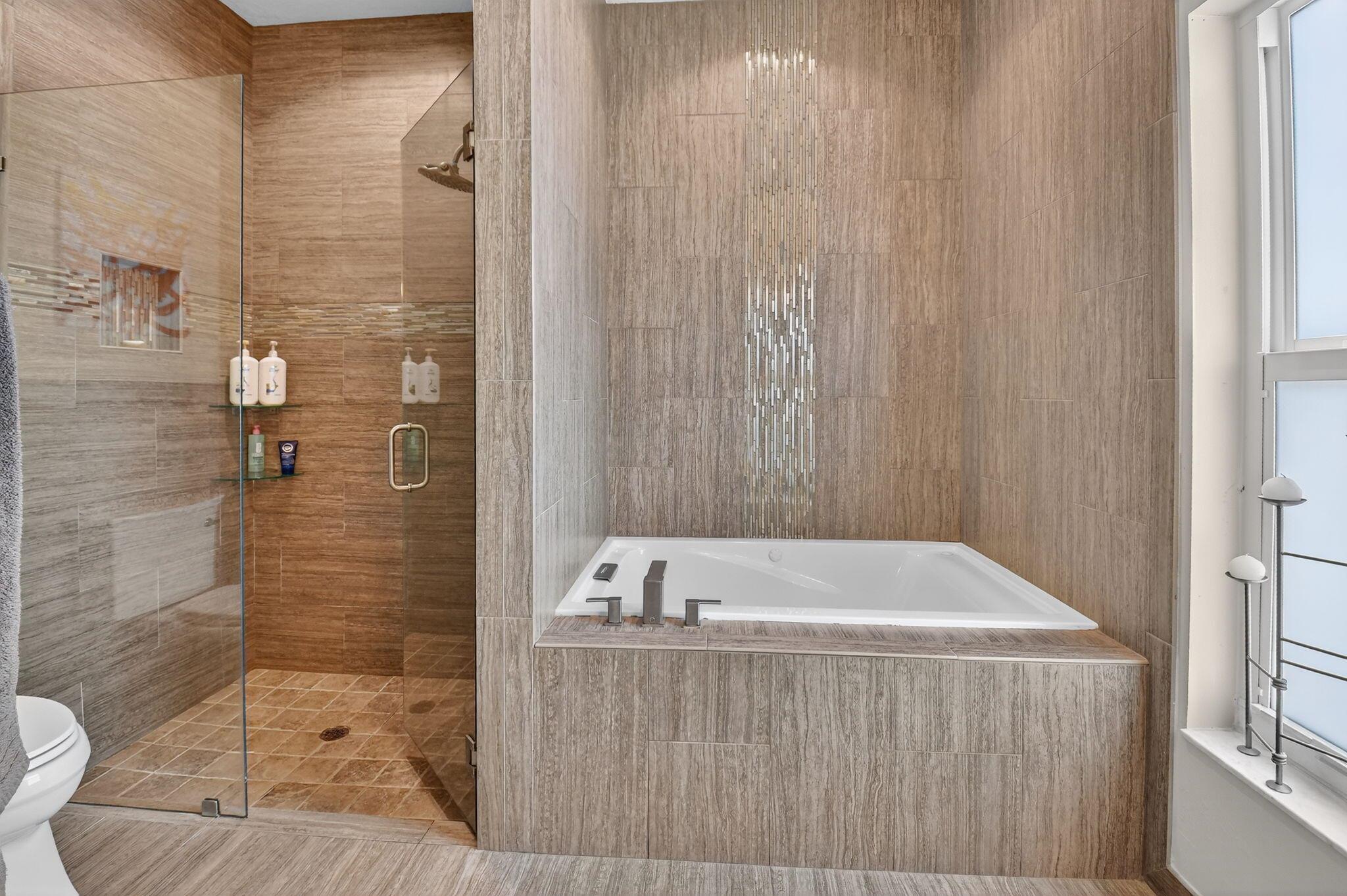 Delray Beach, Florida, 33444, United States, 3 Bedrooms Bedrooms, ,2 BathroomsBathrooms,Residential,Active,1973332