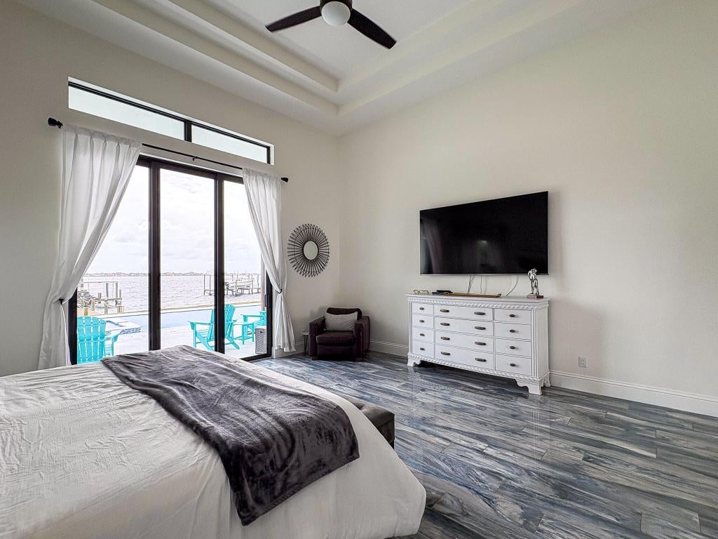 Jensen Beach, Florida, 34957, United States, 4 Bedrooms Bedrooms, ,5 BathroomsBathrooms,Residential,Active,2008001