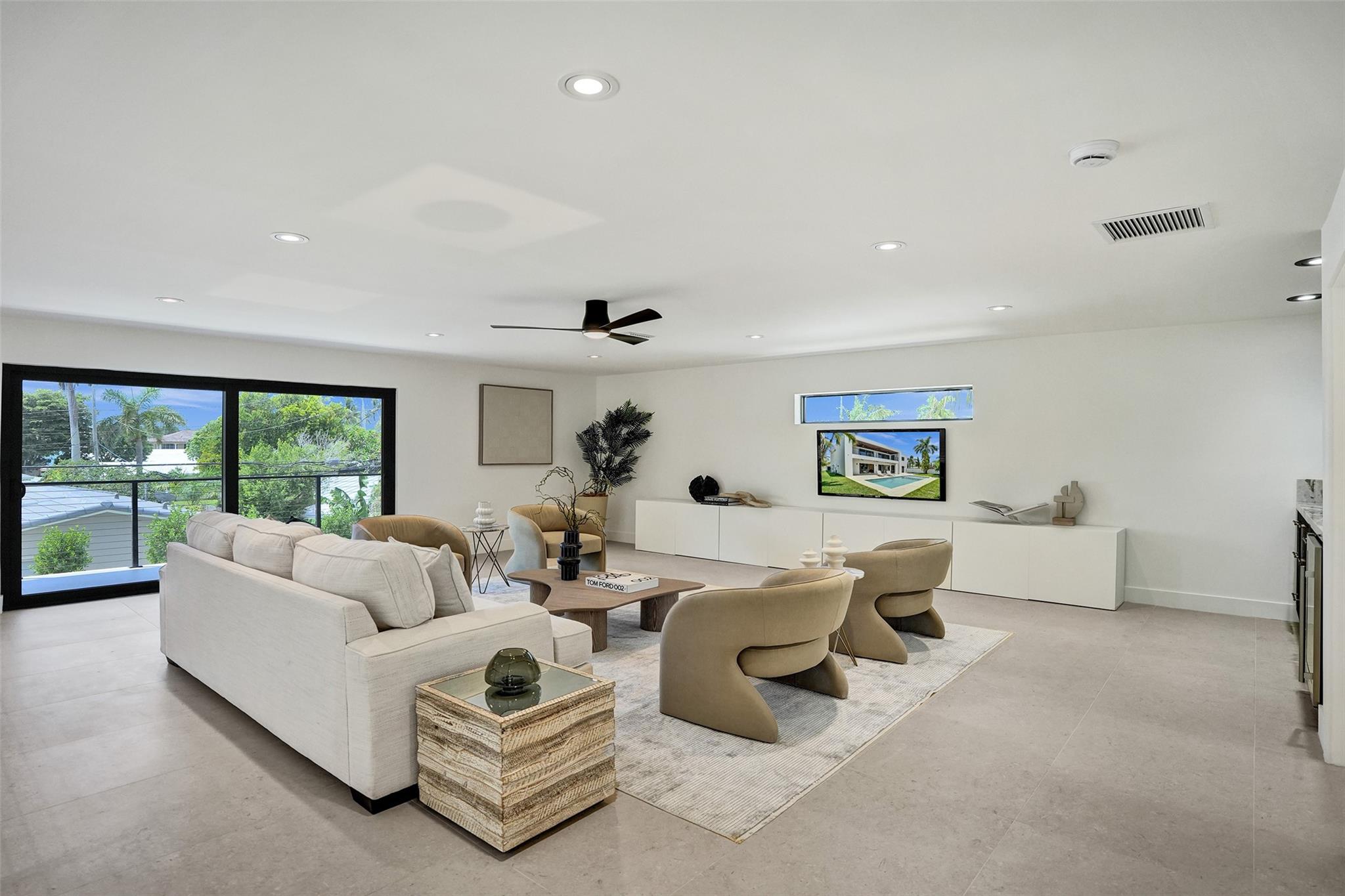 Lighthouse Point, Florida, 33064, United States, 4 Bedrooms Bedrooms, ,4 BathroomsBathrooms,Residential,Active,1919400