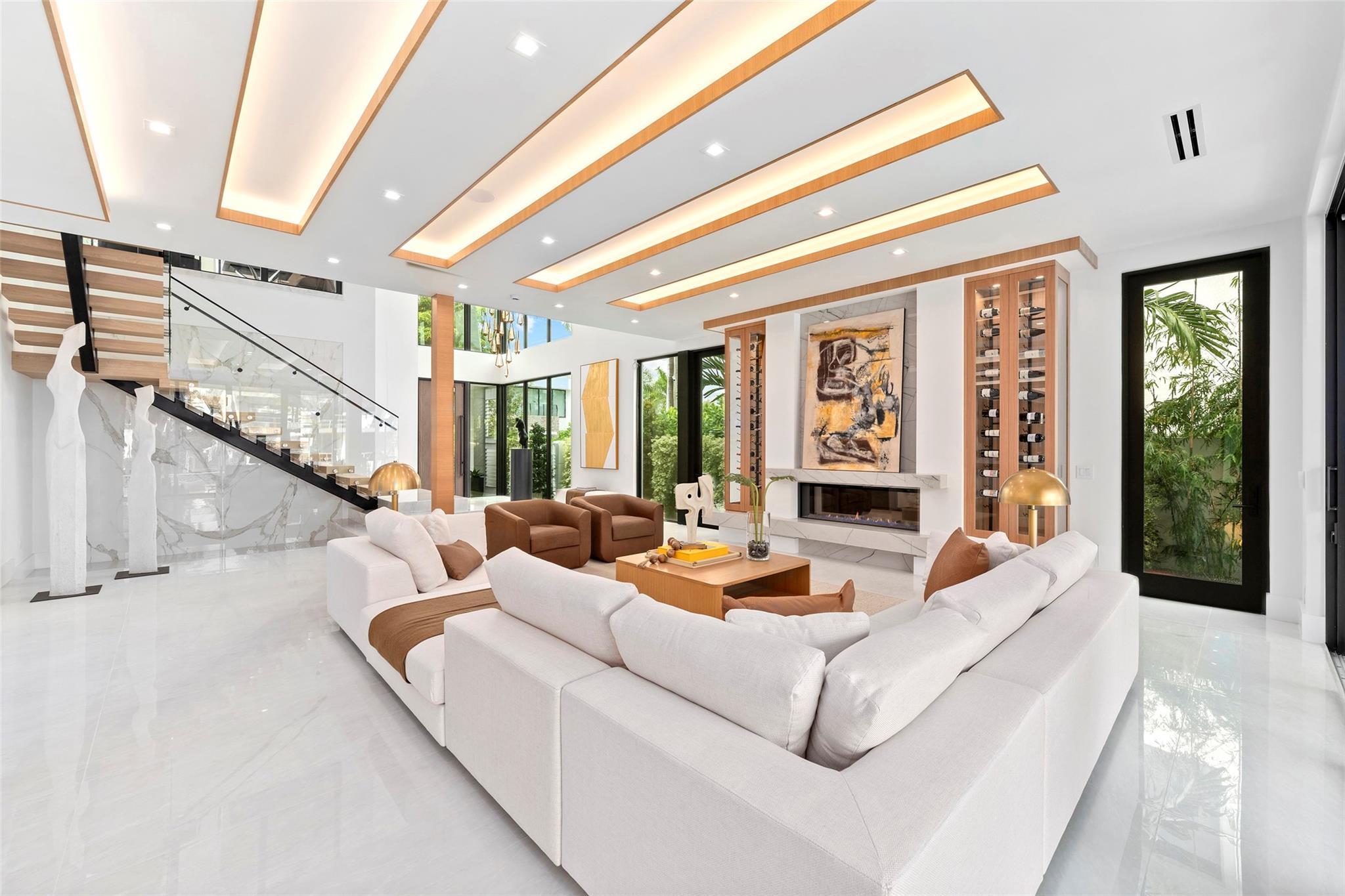 Fort Lauderdale, Florida, 33301, United States, 6 Bedrooms Bedrooms, ,6 BathroomsBathrooms,Residential,Active,1970946