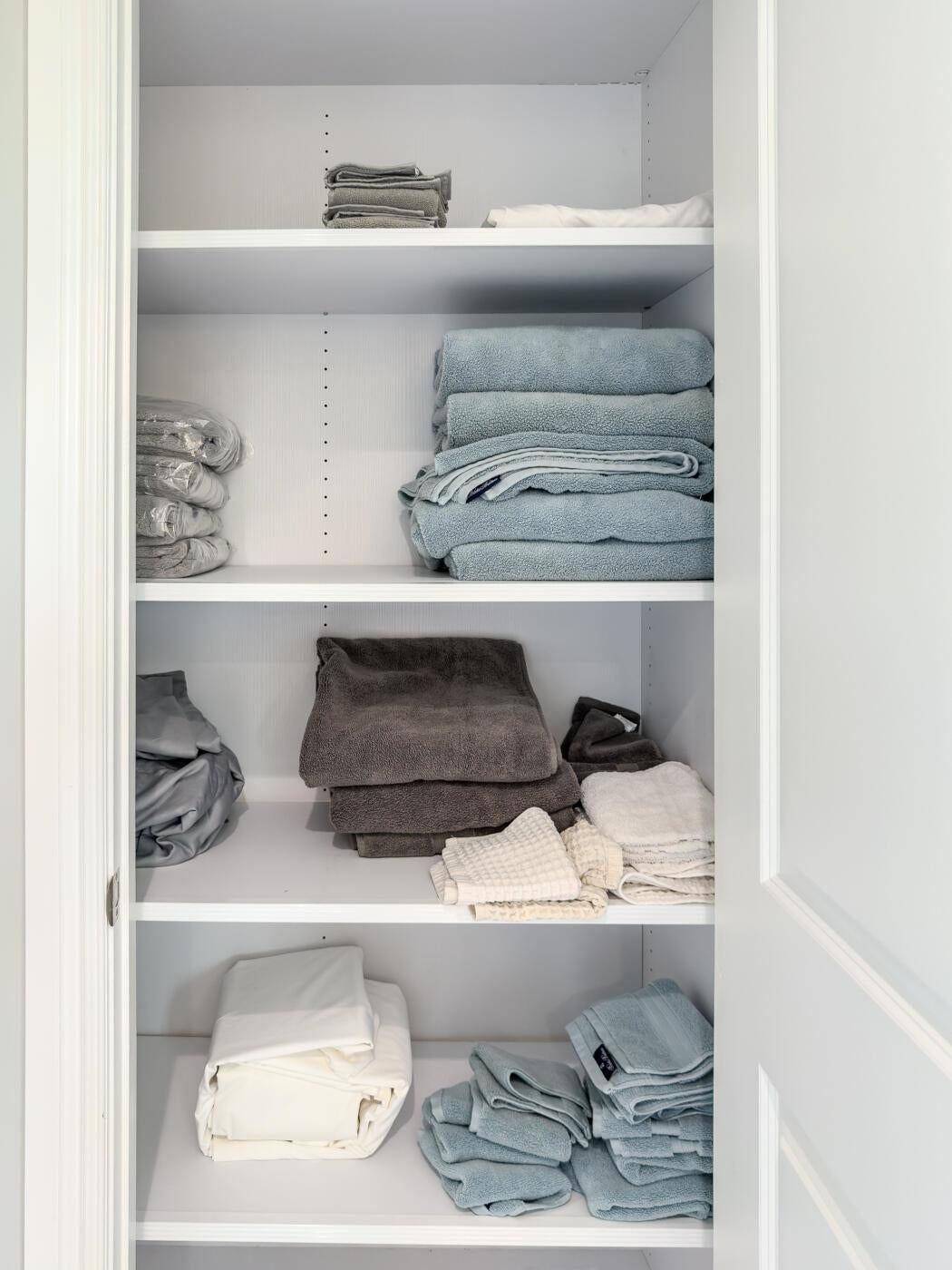 Jupiter, Florida, 33458, United States, 6 Bedrooms Bedrooms, ,7 BathroomsBathrooms,Residential,Active,1862852