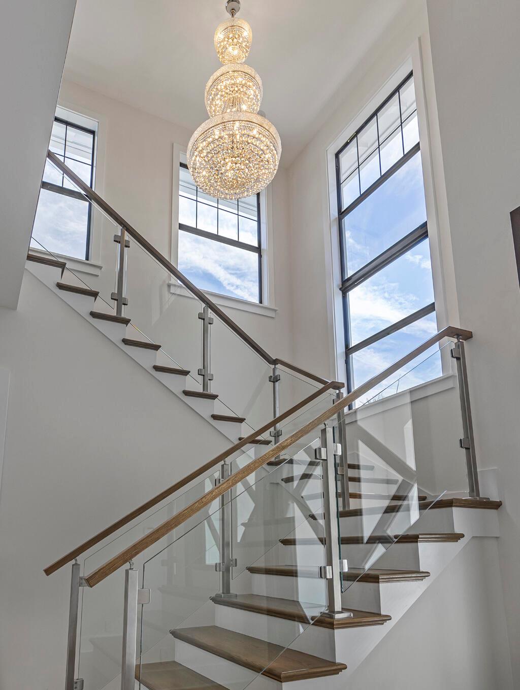 West Palm Beach, Florida, 33405, United States, 5 Bedrooms Bedrooms, ,5 BathroomsBathrooms,Residential,Active,1985853