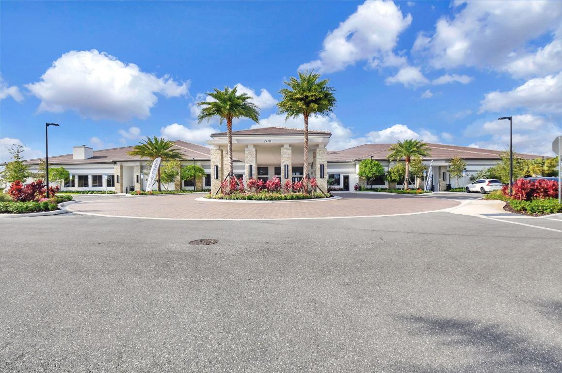 Boynton Beach, Florida, 33473, United States, 4 Bedrooms Bedrooms, ,5 BathroomsBathrooms,Residential,Active,2012668