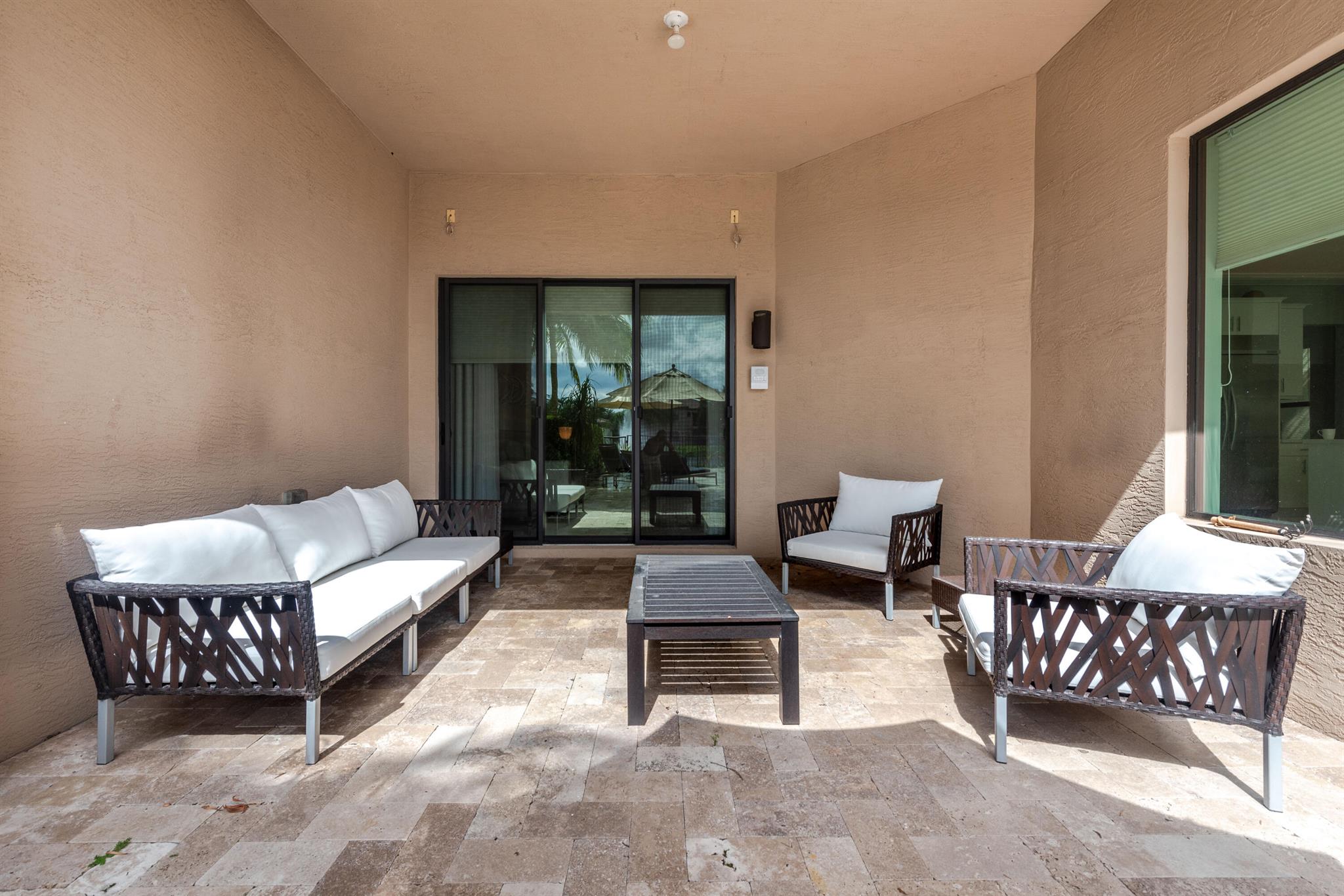 Delray Beach, Florida, 33446, United States, 6 Bedrooms Bedrooms, ,6 BathroomsBathrooms,Residential,Active,1922317