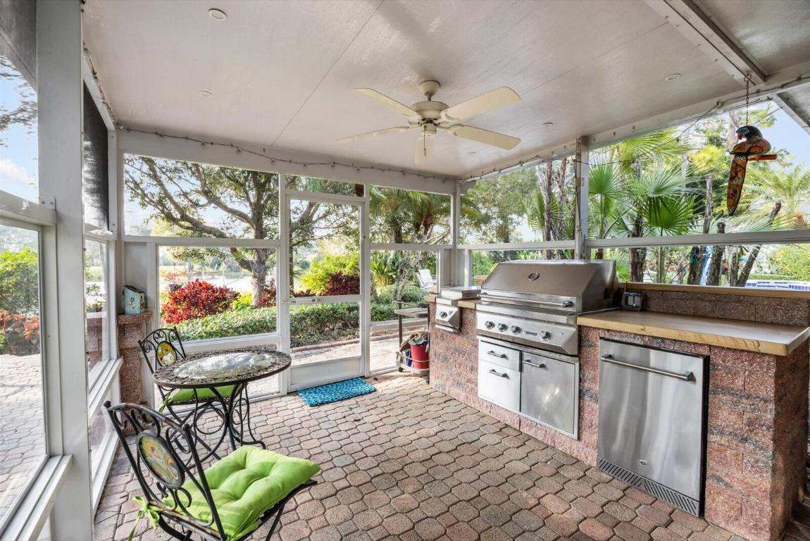 Palm City, Florida, 34990, United States, 3 Bedrooms Bedrooms, ,4 BathroomsBathrooms,Residential,Active,2011193