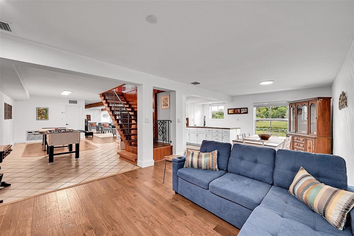 Plantation, Florida, 33323, United States, 4 Bedrooms Bedrooms, ,3 BathroomsBathrooms,Residential,Contingent,2008349