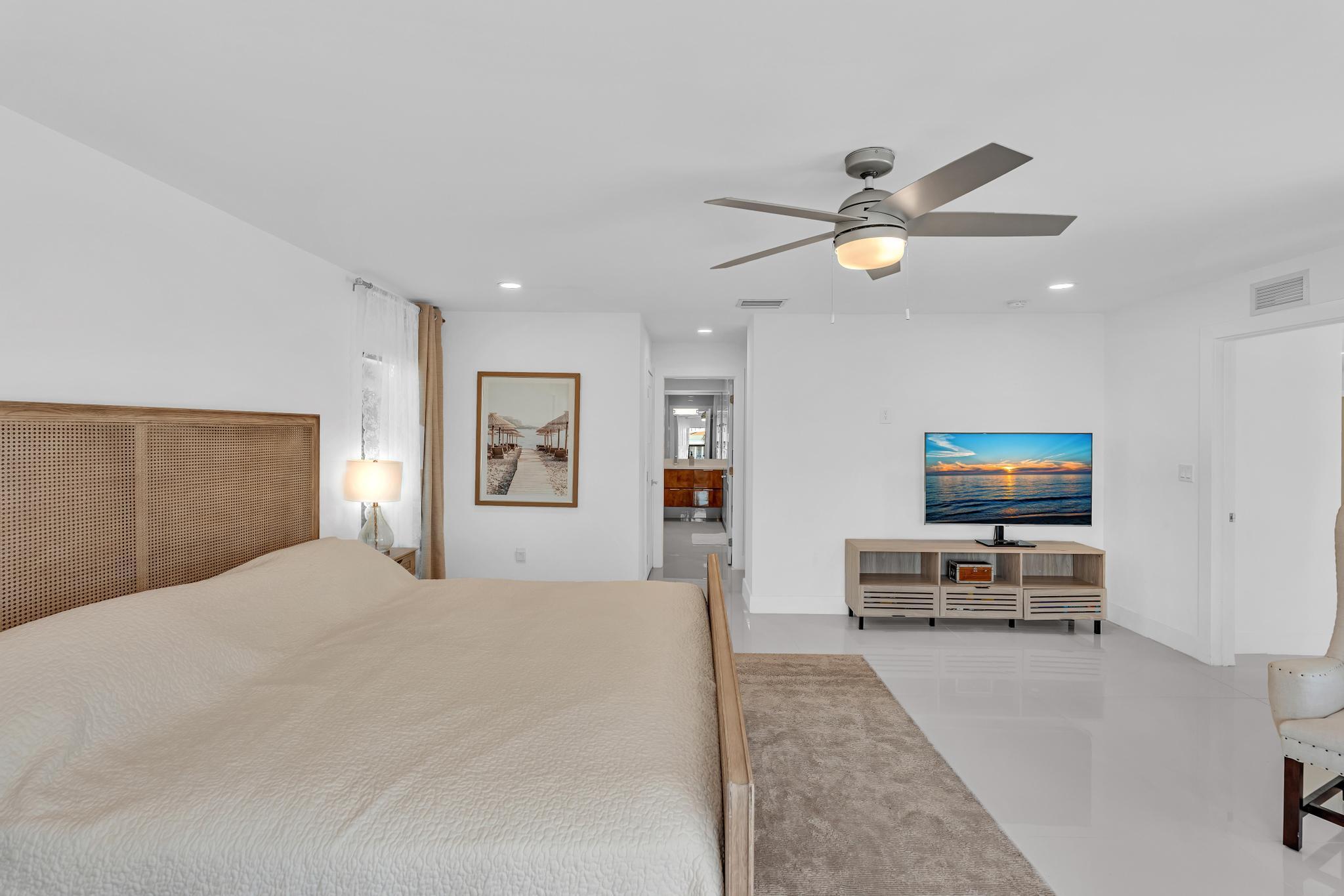 Lighthouse Point, Florida, 33064, United States, 4 Bedrooms Bedrooms, ,4 BathroomsBathrooms,Residential,Active,1945211