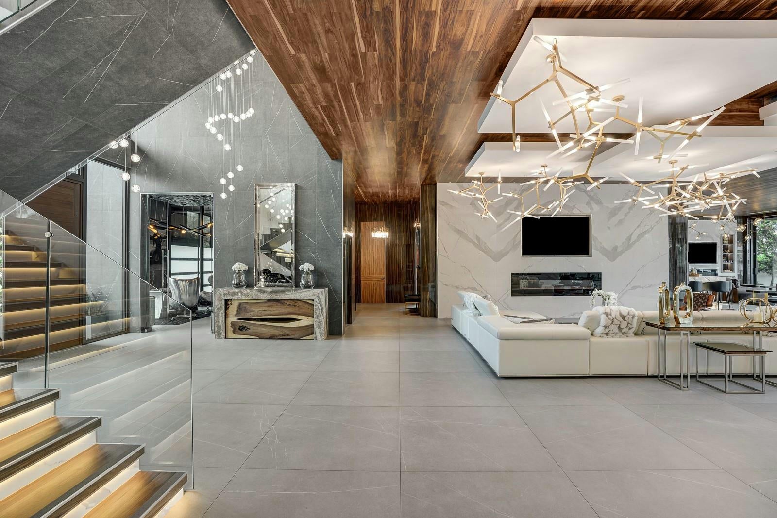 Fort Lauderdale, Florida, 33304, United States, ,9 BathroomsBathrooms,Residential,Active,1704754