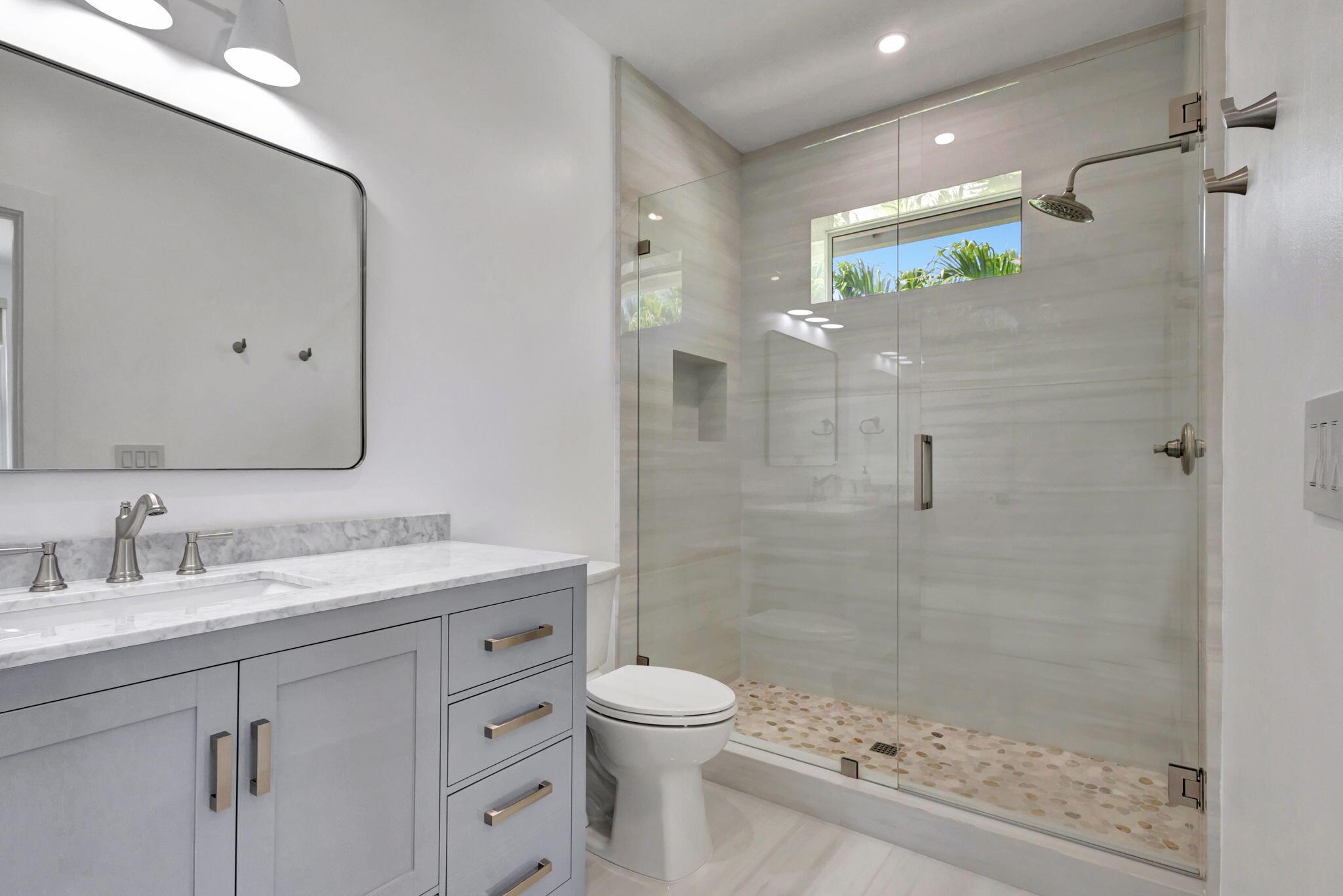 North Palm Beach, Florida, 33408, United States, 4 Bedrooms Bedrooms, ,5 BathroomsBathrooms,Residential,Active,1973305