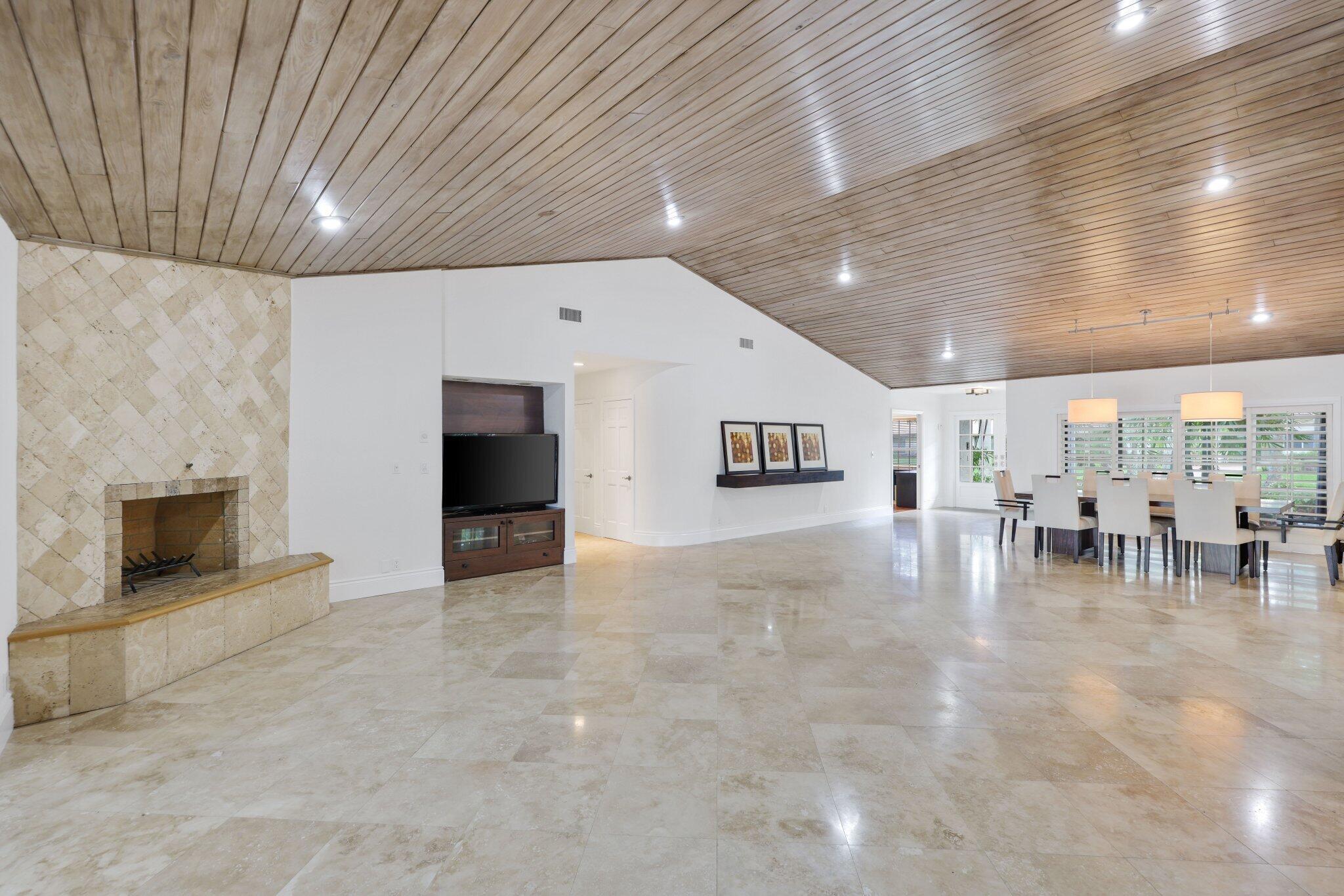 Boca Raton, Florida, 33431, United States, 4 Bedrooms Bedrooms, ,4 BathroomsBathrooms,Residential,Active,1952044