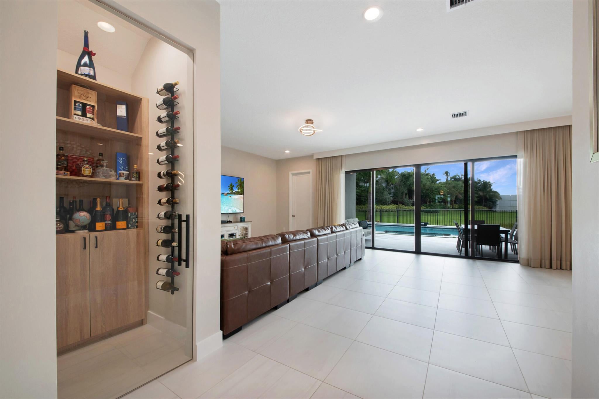 Boca Raton, Florida, 33434, United States, 5 Bedrooms Bedrooms, ,7 BathroomsBathrooms,Residential,Active,1963404