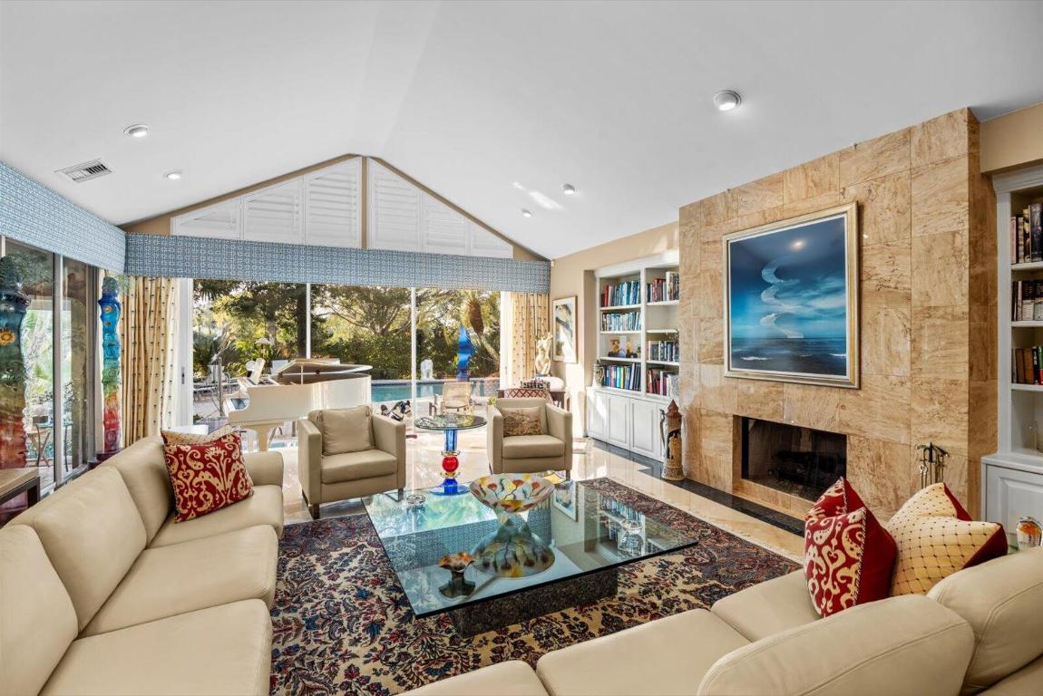 Palm City, Florida, 34990, United States, 3 Bedrooms Bedrooms, ,4 BathroomsBathrooms,Residential,Active,2011193