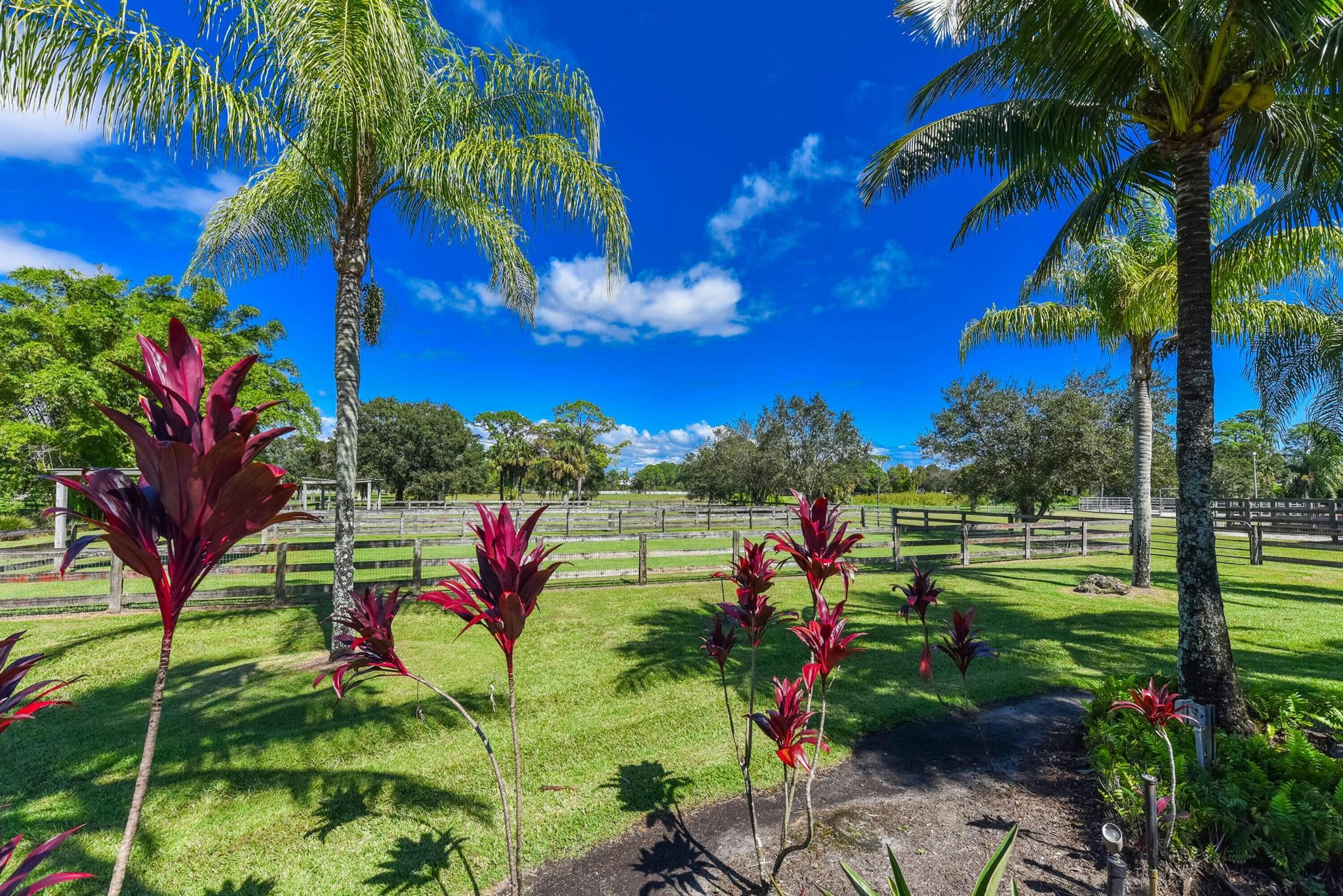 Palm City, Florida, 34990, United States, ,5 BathroomsBathrooms,Residential,Active,1769903