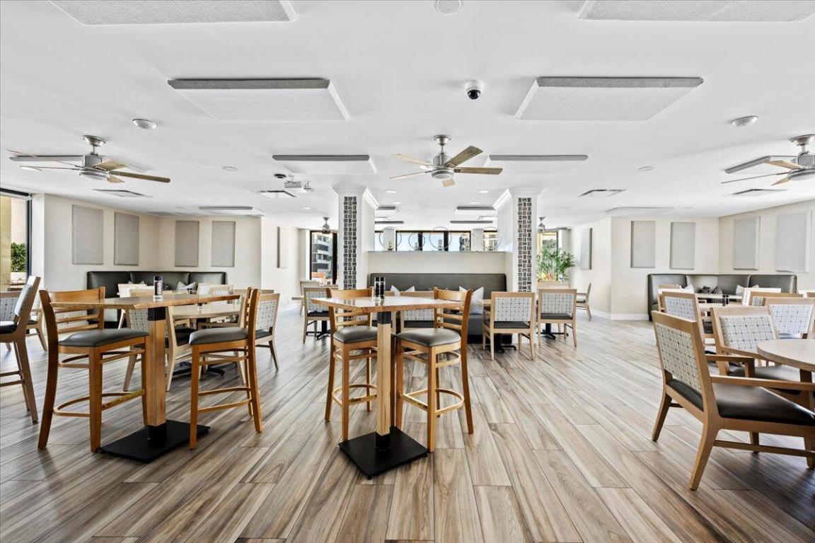 Singer Island, Florida, 33404, United States, 2 Bedrooms Bedrooms, ,4 BathroomsBathrooms,Residential,Active,2002609