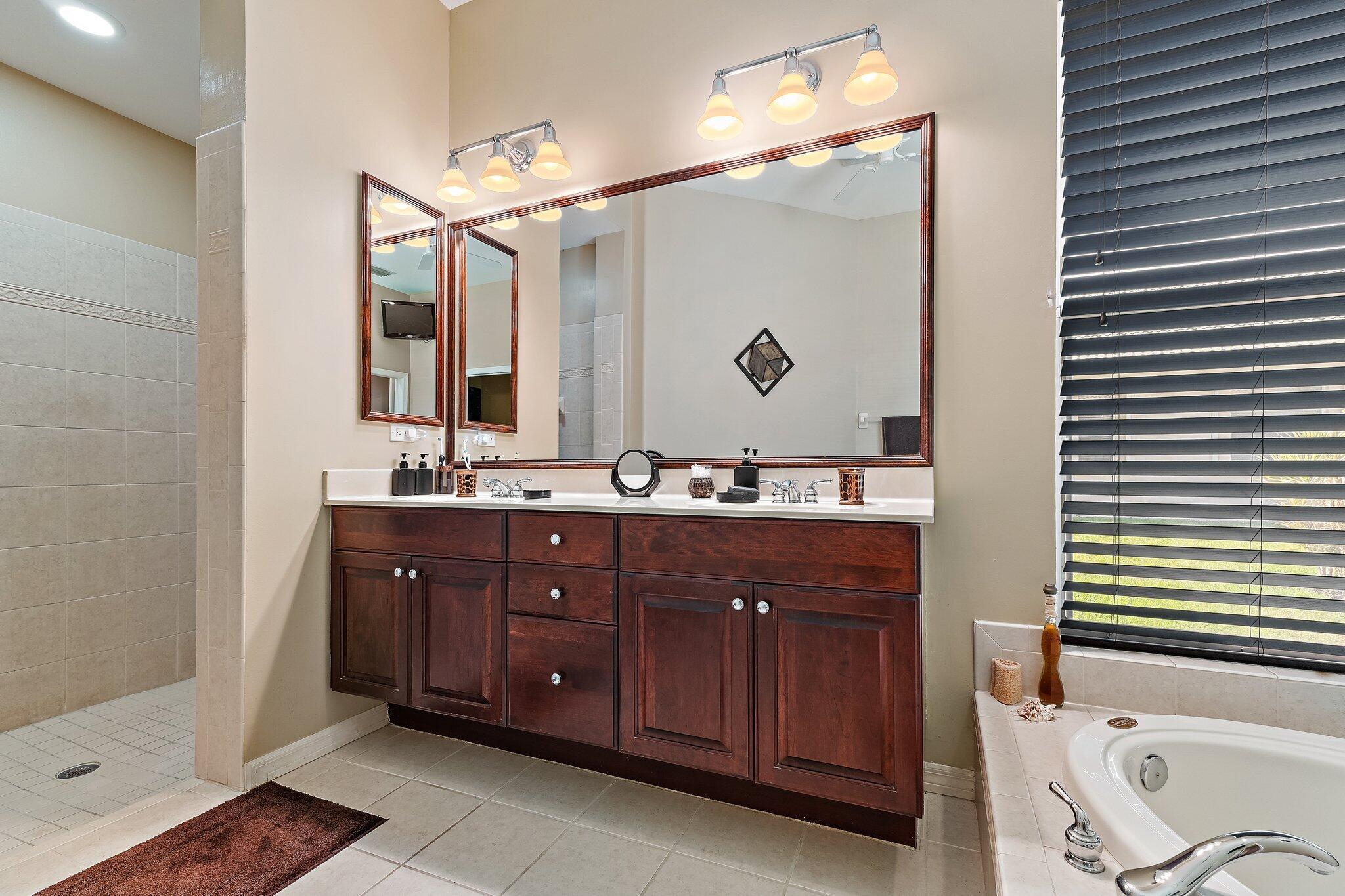 Jupiter, Florida, 33458, United States, 3 Bedrooms Bedrooms, ,3 BathroomsBathrooms,Residential,Active,1799323