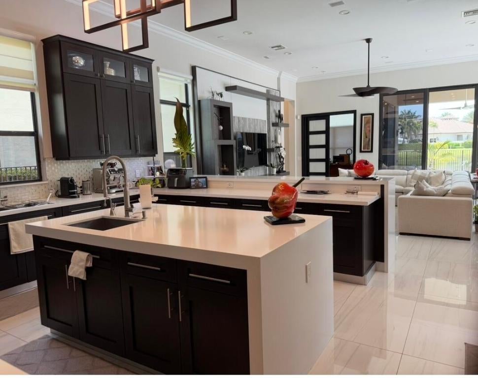 Delray Beach, Florida, 33446, United States, 5 Bedrooms Bedrooms, ,7 BathroomsBathrooms,Residential,Active,2007942