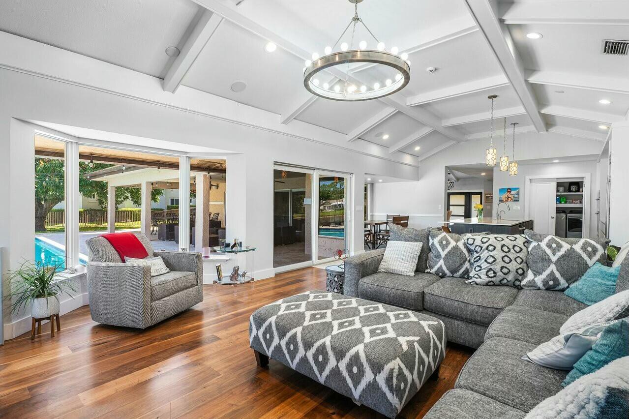 Boca Raton, Florida, 33433, United States, 4 Bedrooms Bedrooms, ,3 BathroomsBathrooms,Residential,Active,1941381