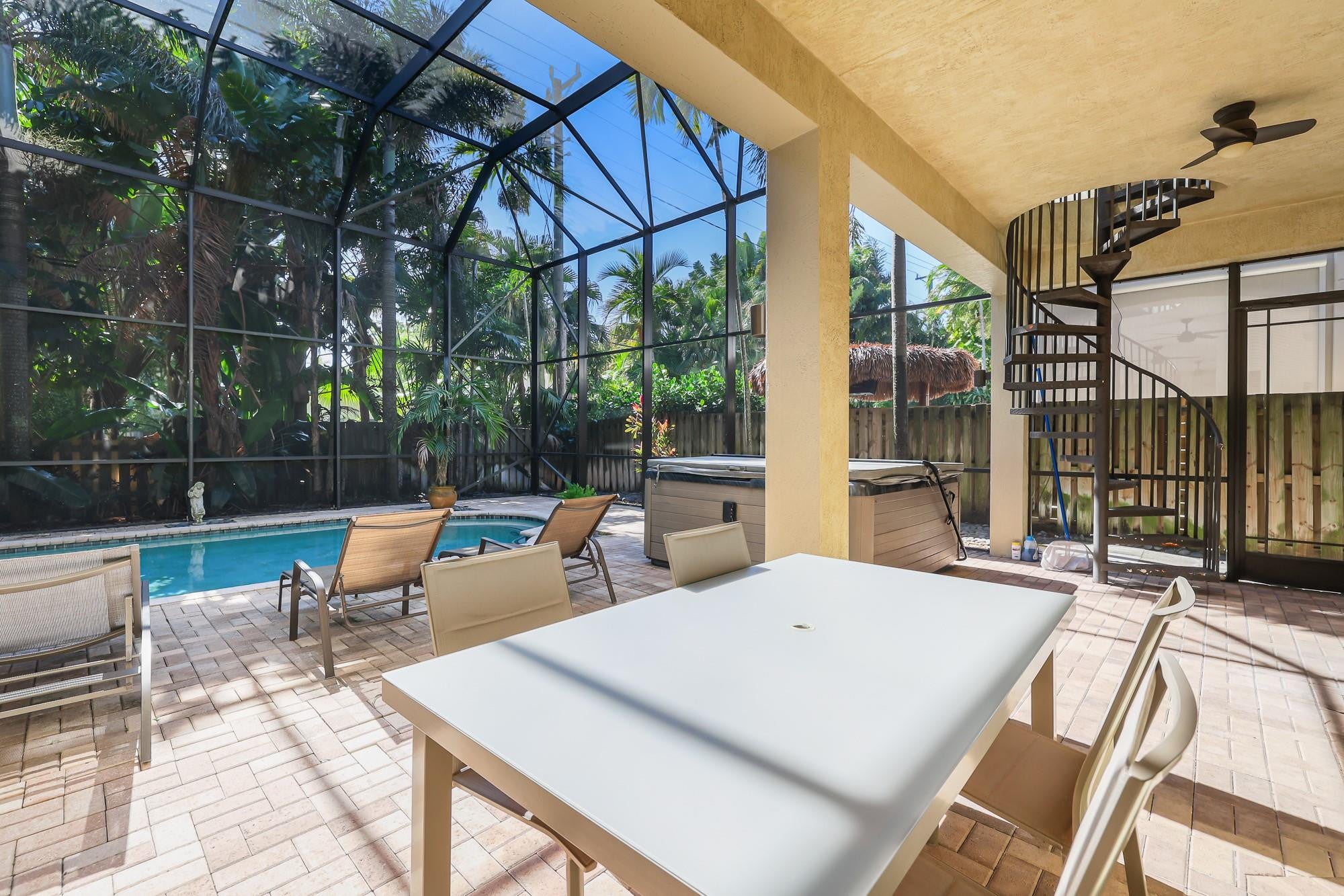 Wilton Manors, Florida, 33305, United States, 4 Bedrooms Bedrooms, ,4 BathroomsBathrooms,Residential,Active,2015475