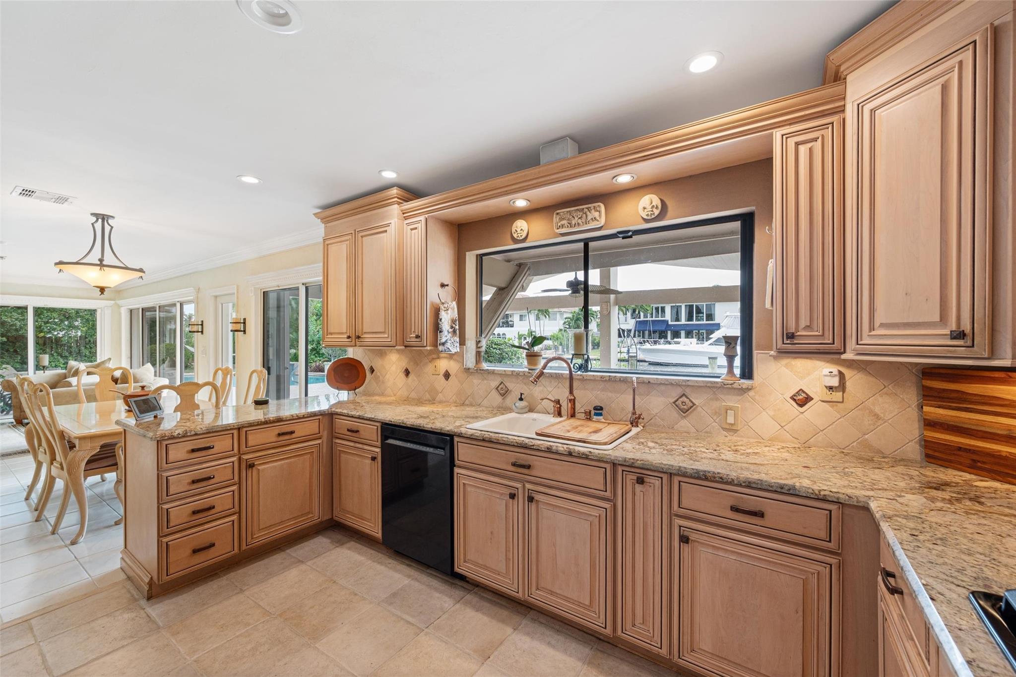 Fort Lauderdale, Florida, 33305, United States, 4 Bedrooms Bedrooms, ,3 BathroomsBathrooms,Residential,Active,1970963