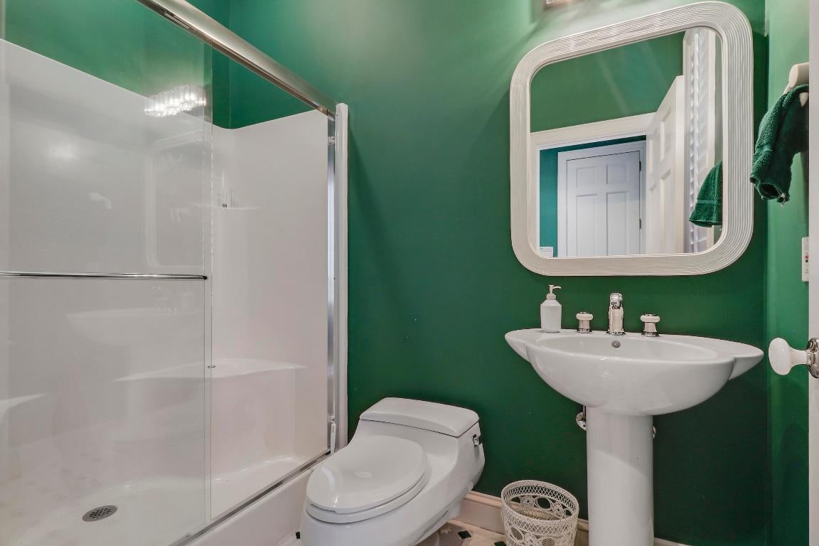 Indian River Shores, Florida, 32963, United States, 4 Bedrooms Bedrooms, ,6 BathroomsBathrooms,Residential,Active,2007949