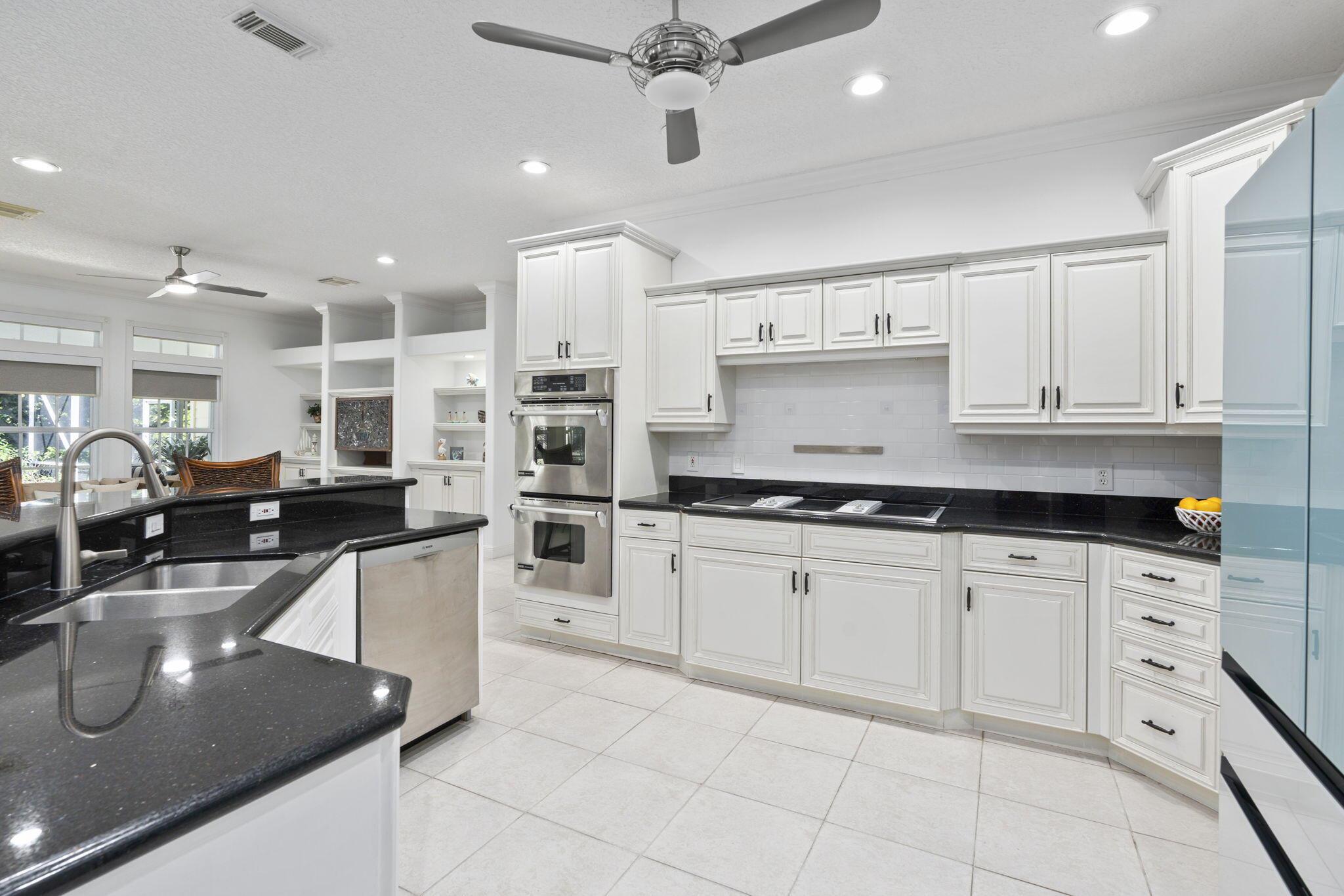 Sewalls Point, Florida, 34996, United States, 4 Bedrooms Bedrooms, ,3 BathroomsBathrooms,Residential,Active,1953273